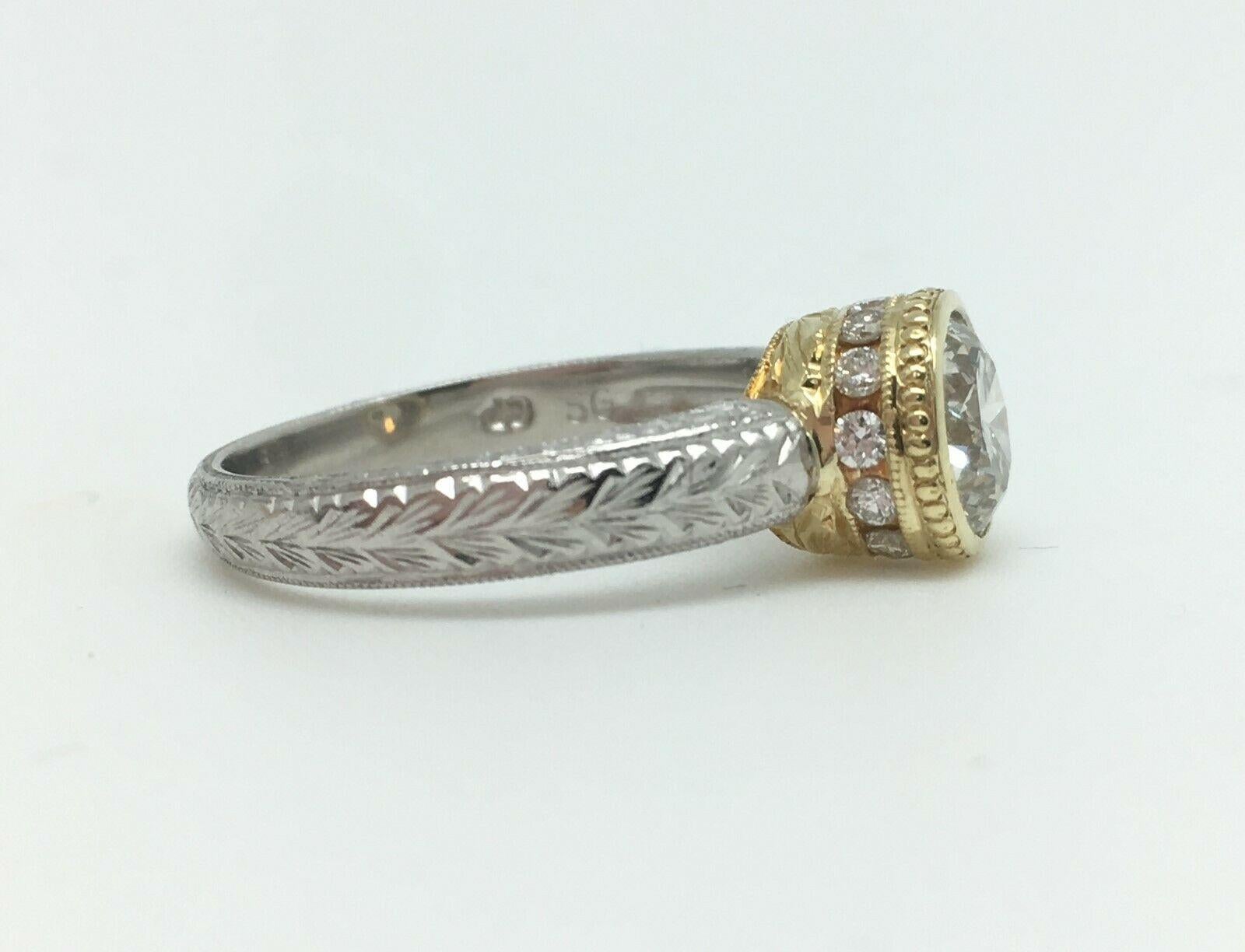 Estate Platinum 18 Karat Yellow Gold 1.21 Carat Diamond Engagement Ring In Excellent Condition For Sale In Houston, TX