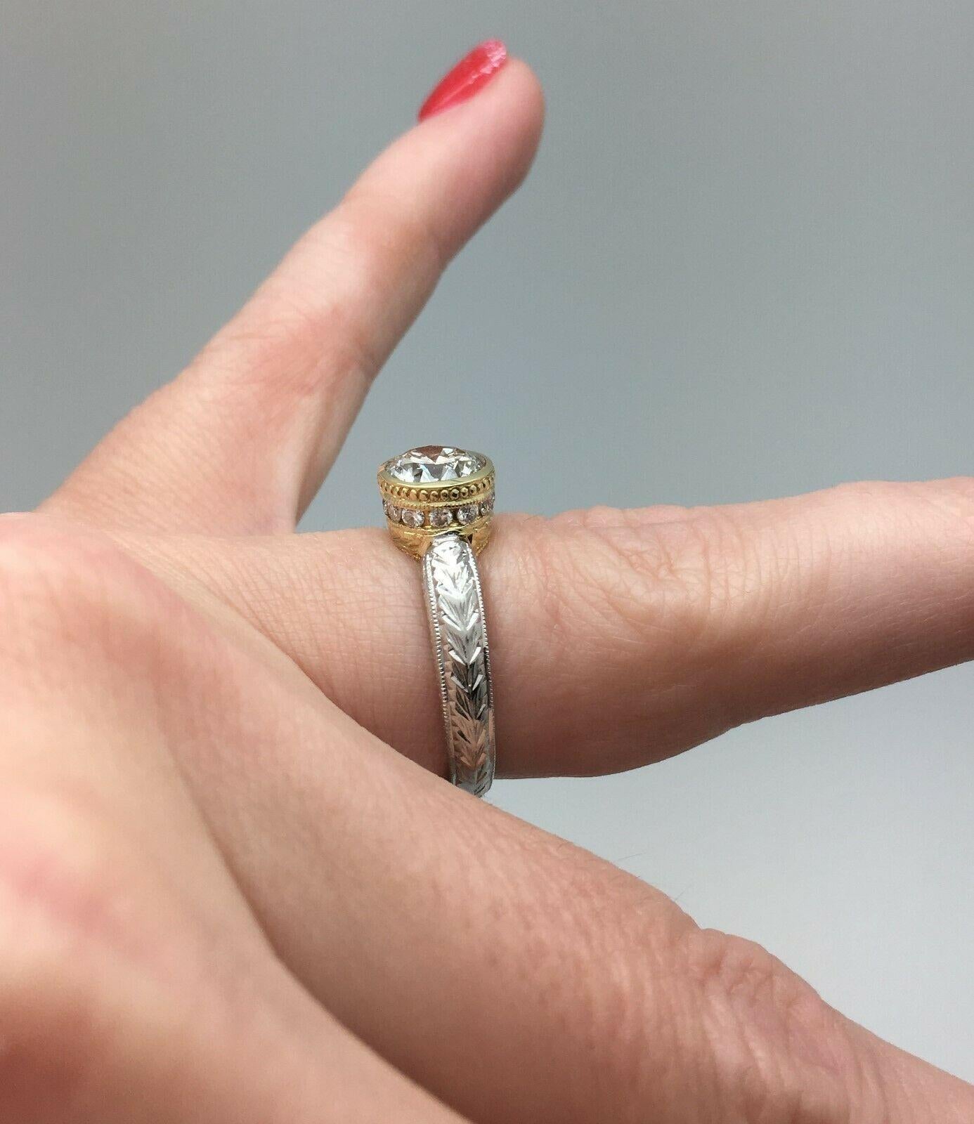 Women's or Men's Estate Platinum 18 Karat Yellow Gold 1.21 Carat Diamond Engagement Ring For Sale