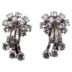 Boucles d'oreilles cascade en platine de 7,00ct avec diamants ronds et taillés en escalier - VHK#264a