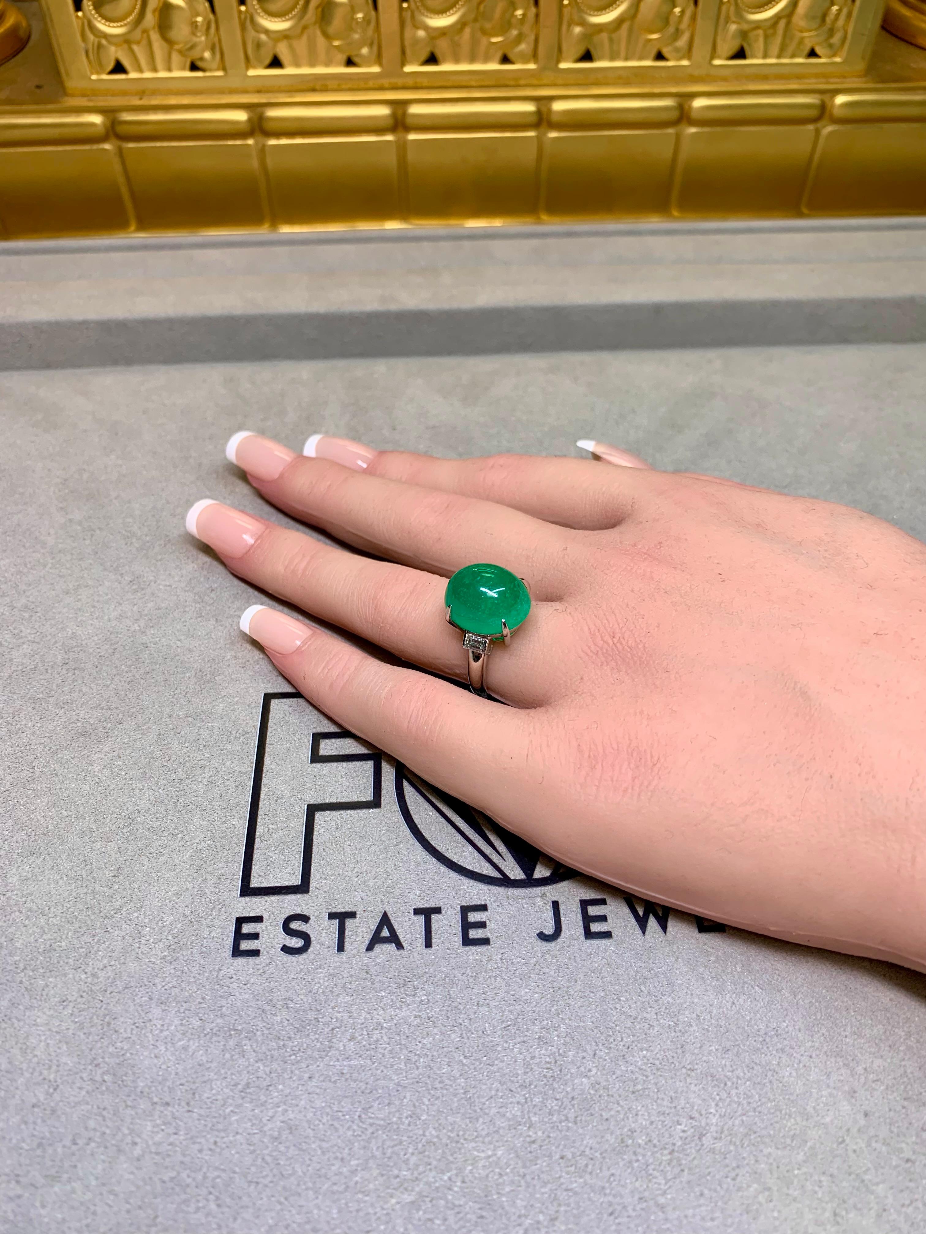 Estate Platinum Cabochon Emerald Baguette Diamond 3 Stone Cocktail Ring 11.83ctw For Sale 3
