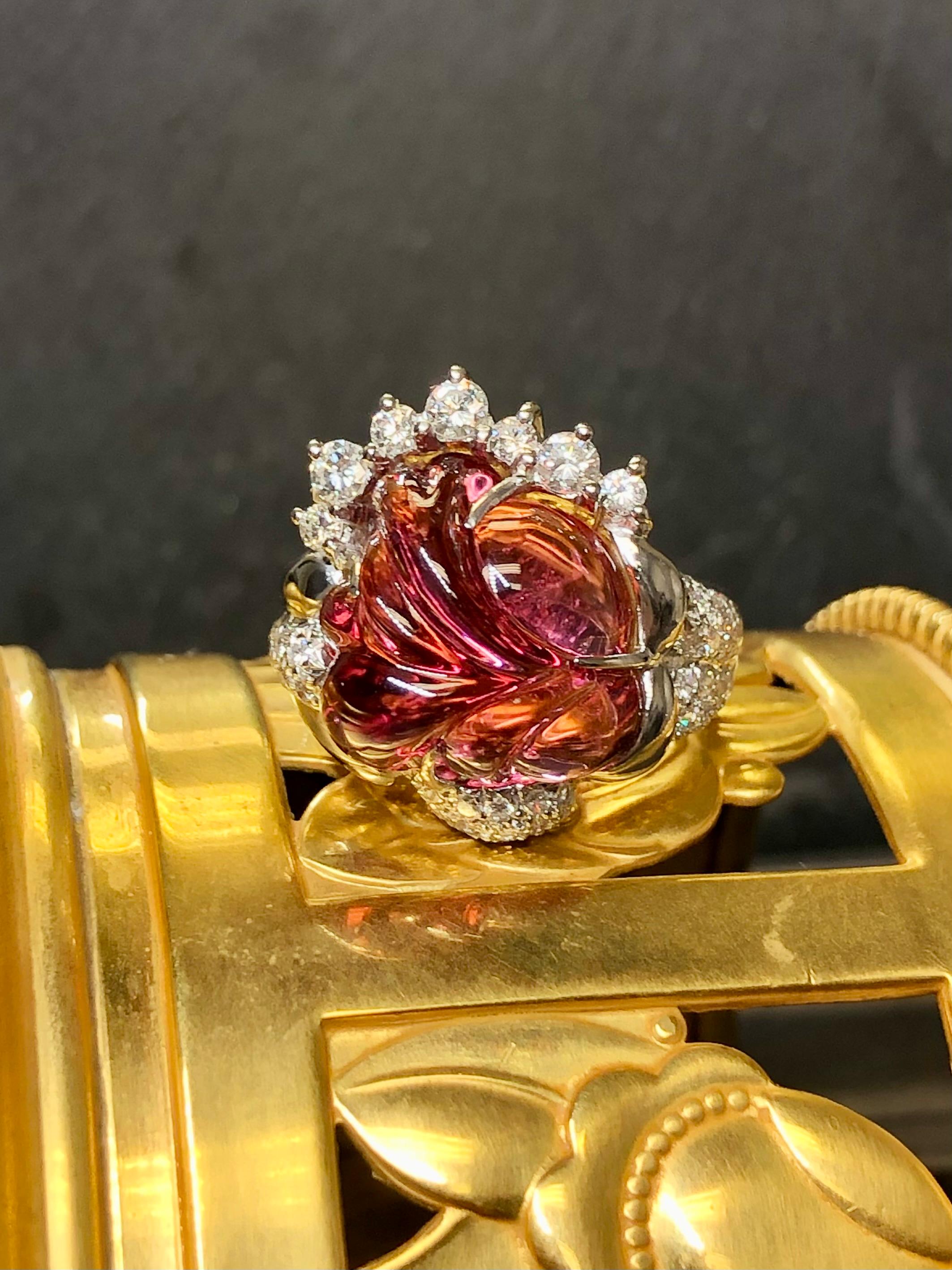 Estate Platino Tallado Rubellite Turmalina Diamante Cóctel Cúpula Anillo 21.40ctw en venta 6