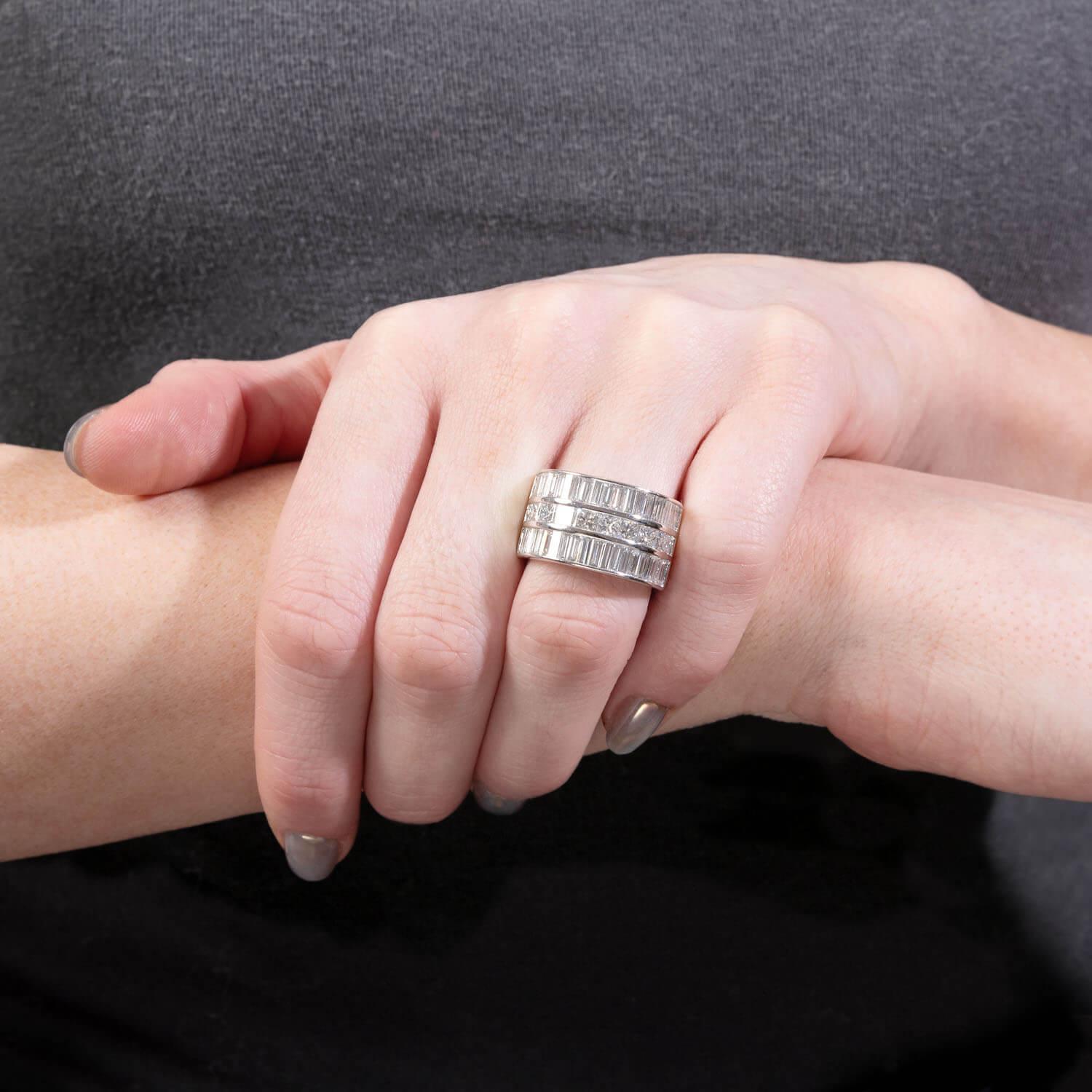 Women's Estate Platinum Diamond Statement Ring For Sale