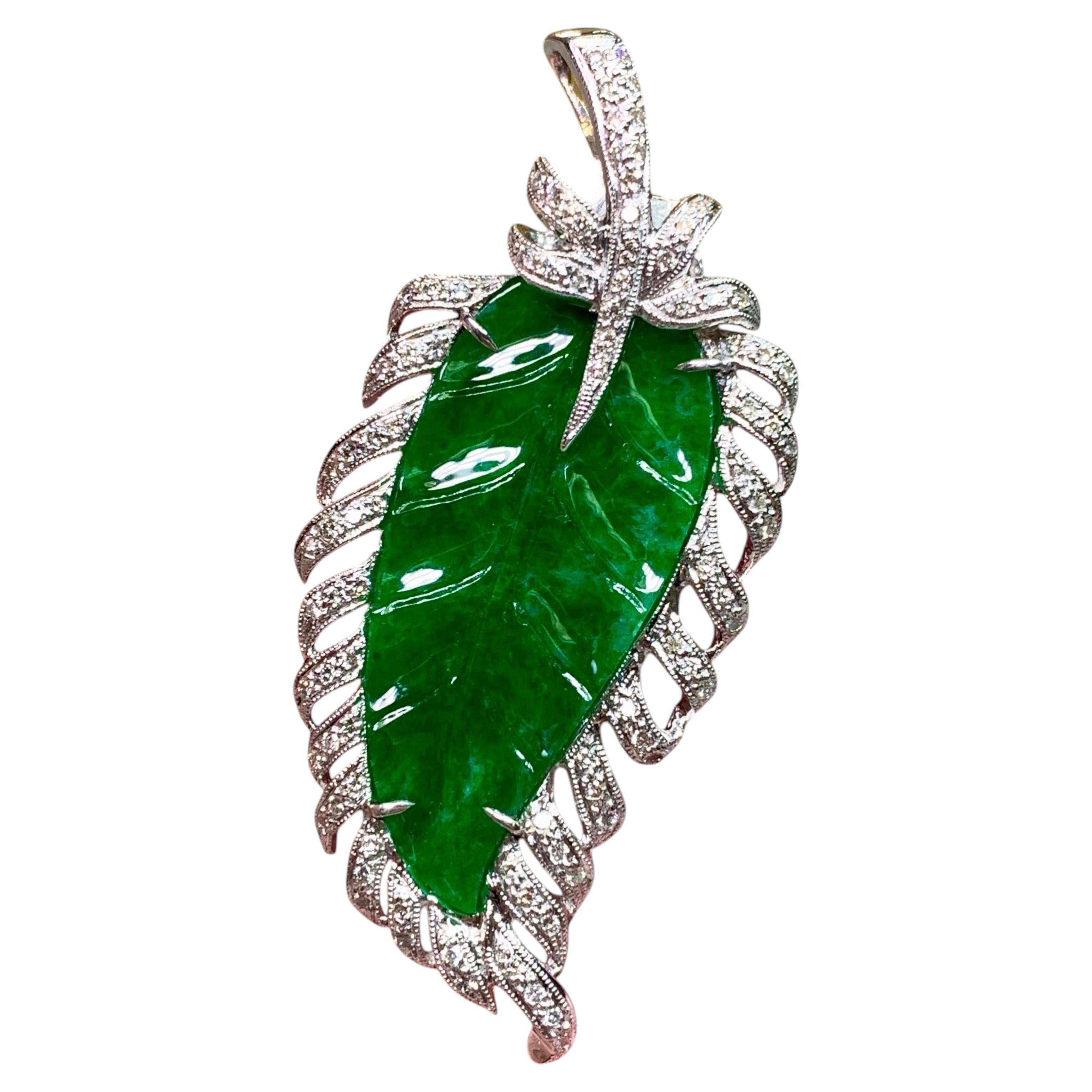 Estate Platinum Diamond Untreated Vivid Green Jade Leaf Pendant Brooch Necklace