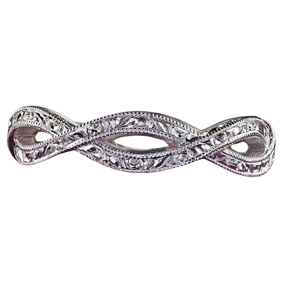 Estate Platinum Engraved Intertwined Wedding Band - Size 4 1/4