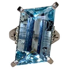 Estate Platinum Fancy Aquamarine Baguette & Diamond Cocktail Ring 10ct +