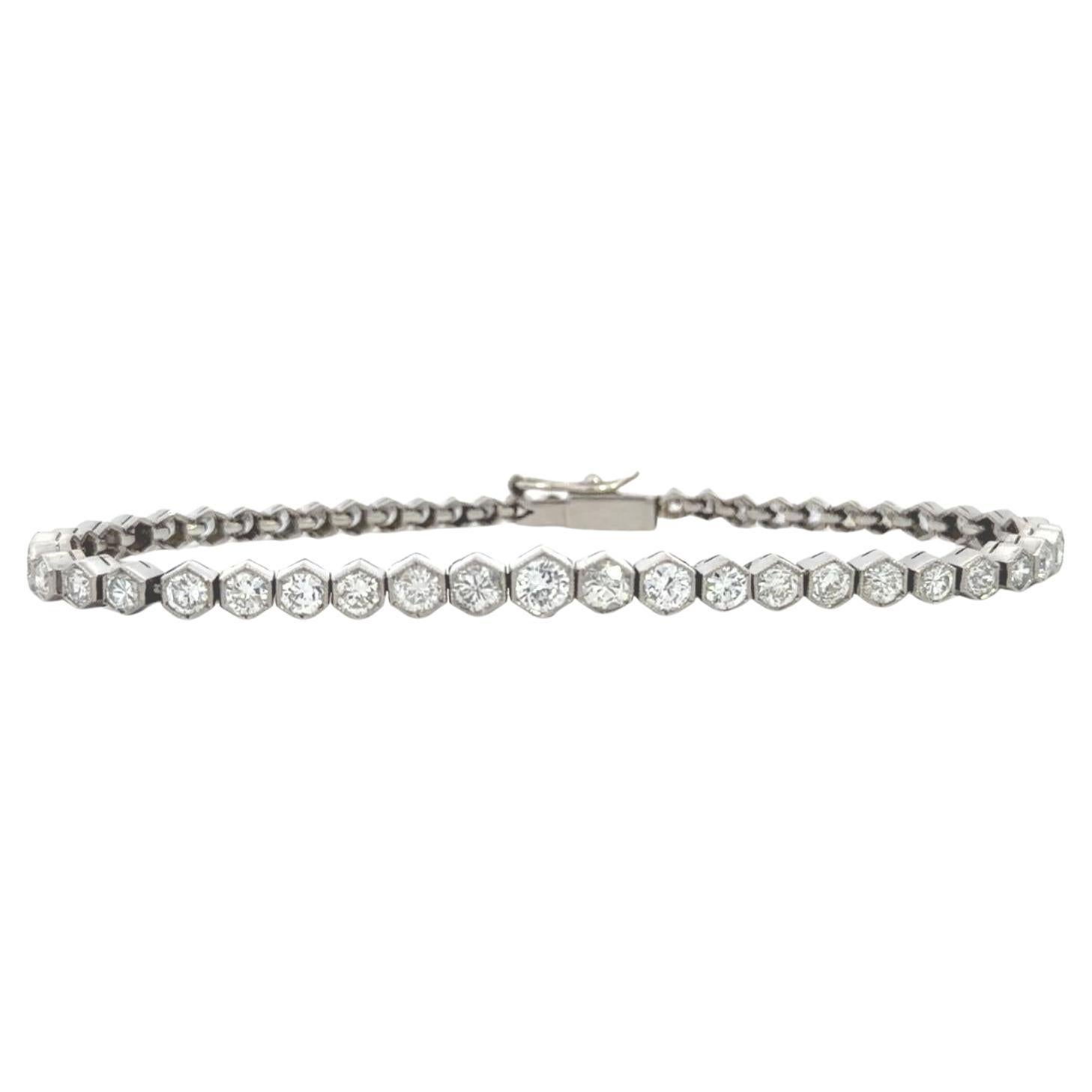 Estate Platinum Gradient Diamond Tennis Bracelet in vendita