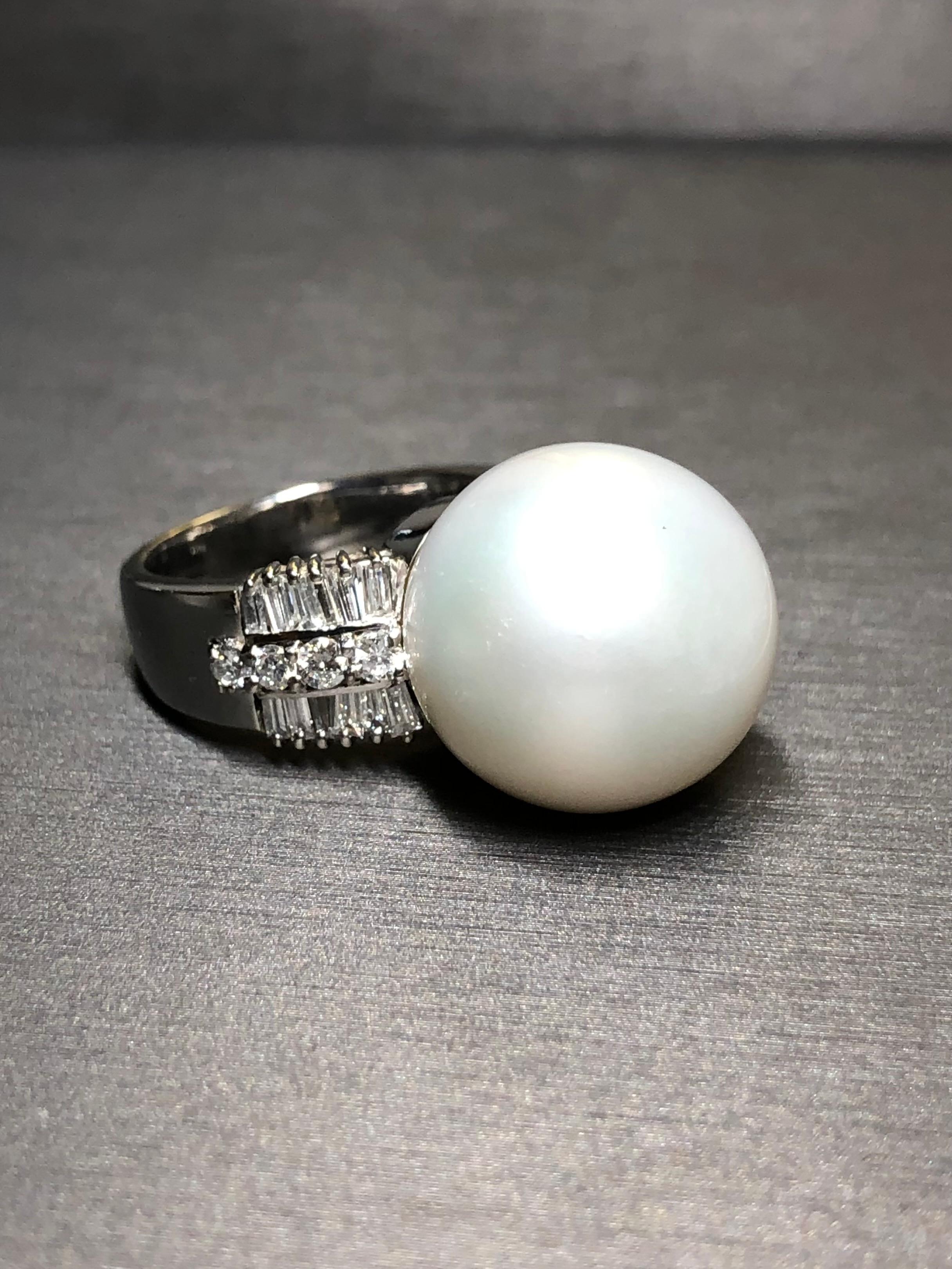 Women's or Men's Estate Platinum LARGE South Sea Pearl Baguette Diamond Cocktail Ring 17.30mm For Sale
