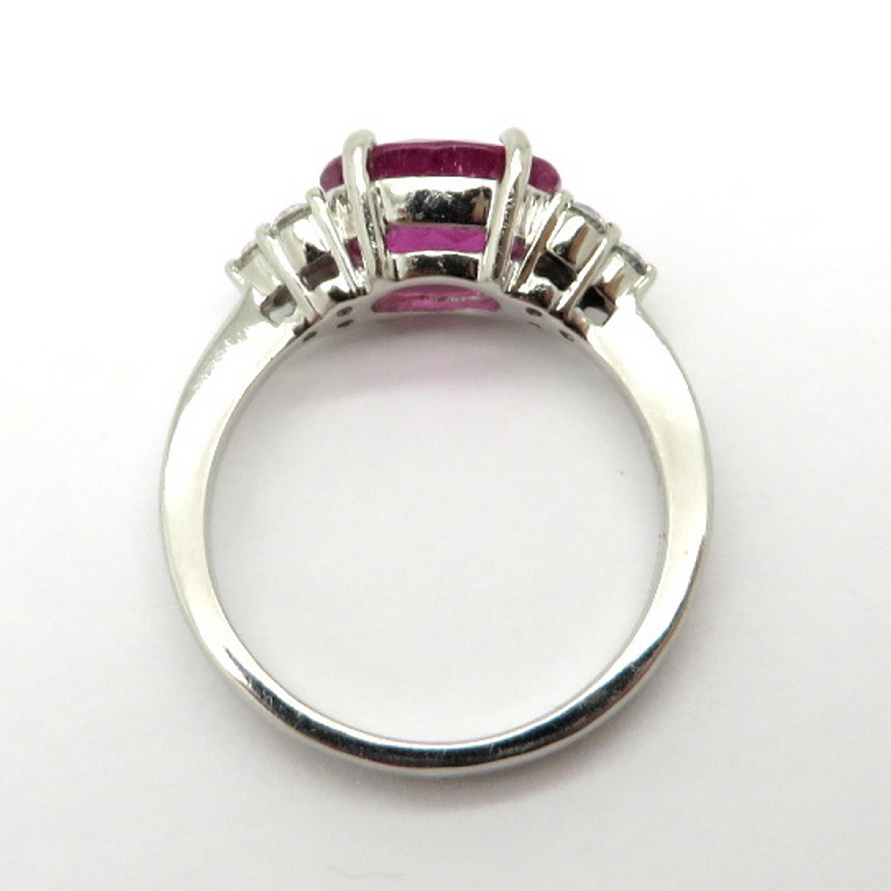 Bague à la mode en platine avec tourmaline rose ovale et diamants Excellent état - En vente à Scottsdale, AZ