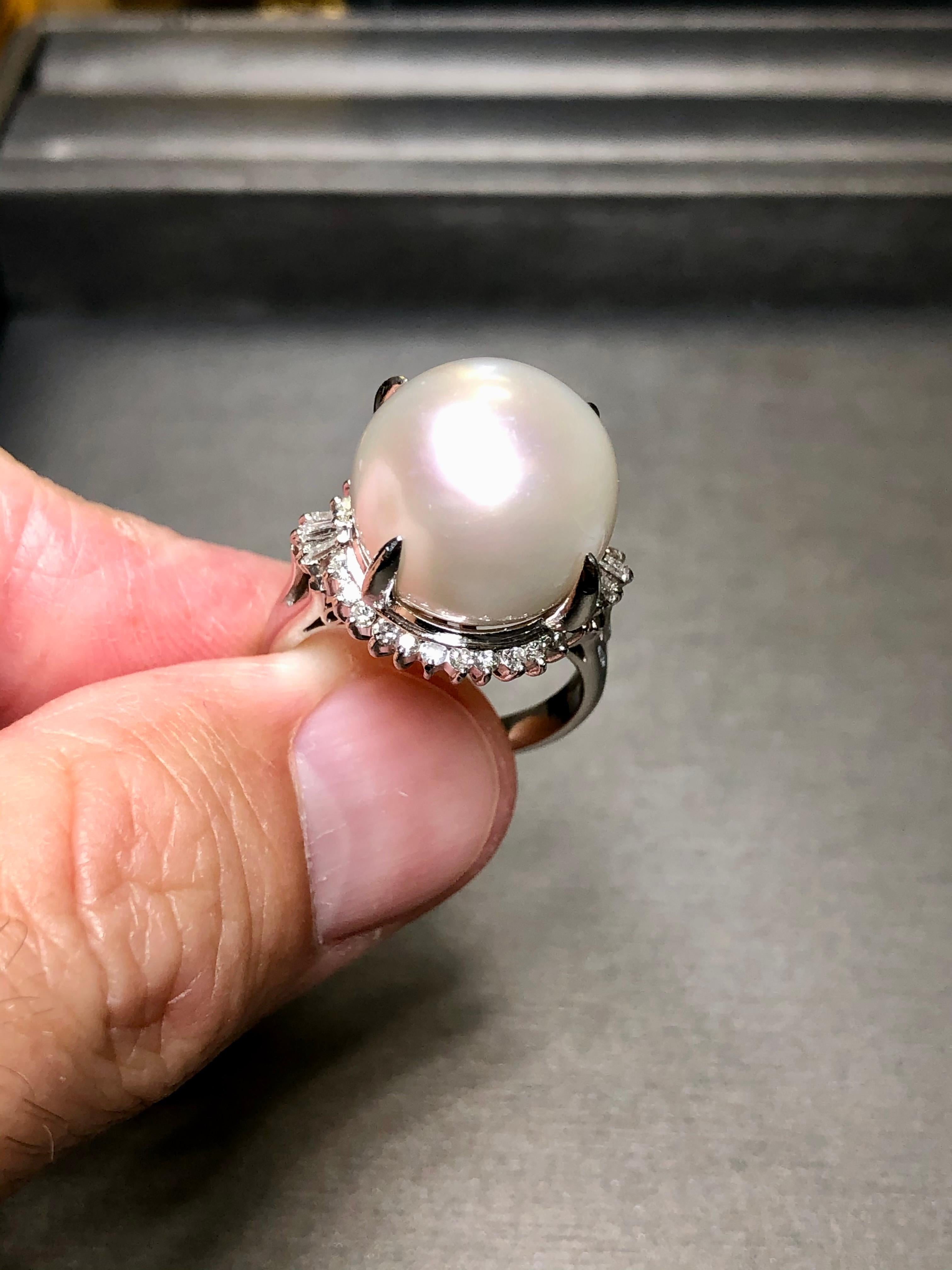 Estate Platinum South Sea Pearl Diamond Cocktail Ring 14.50mm Sz 8 In Good Condition For Sale In Winter Springs, FL