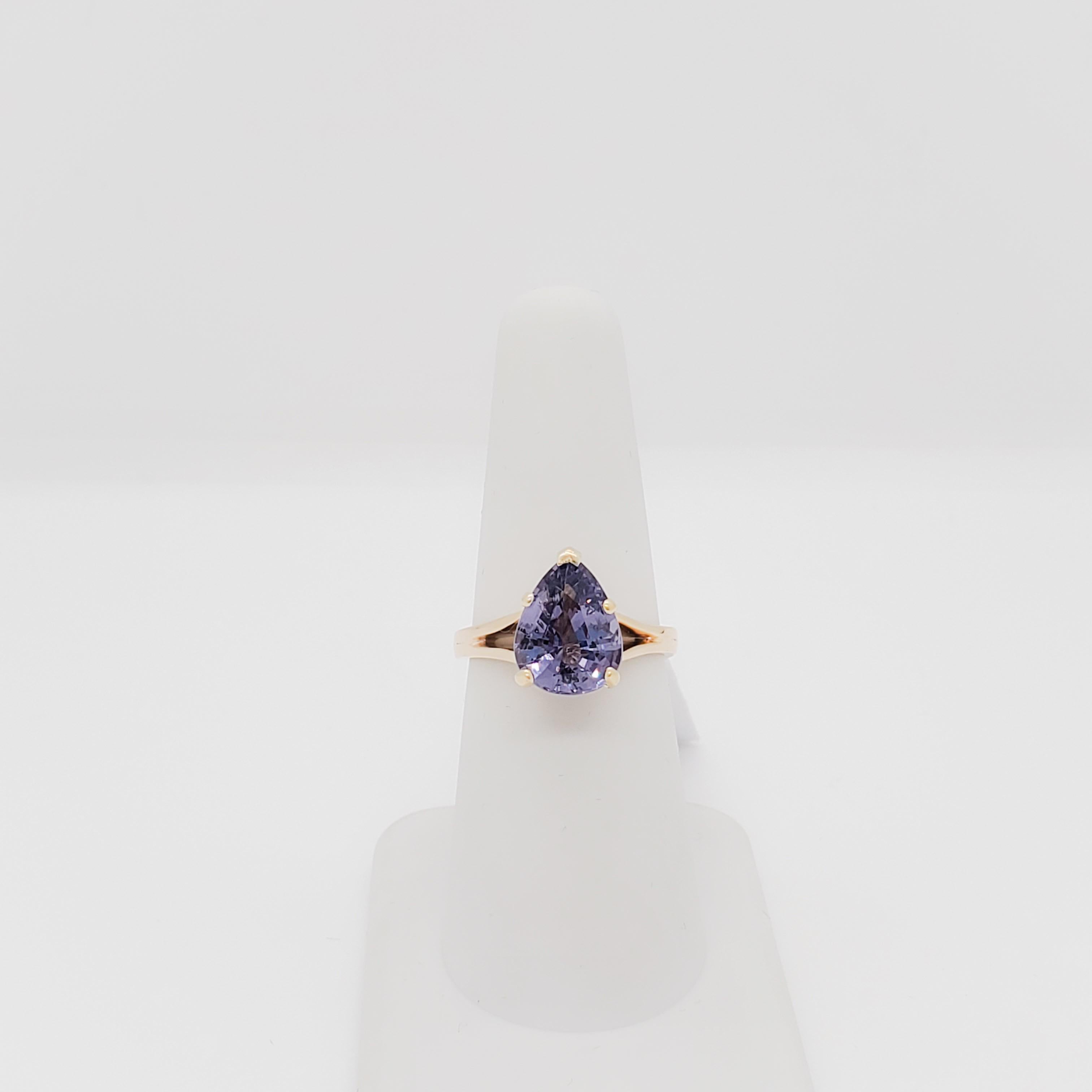 Estate Purple Spinel Solitaire in 14k Yellow Gold 2