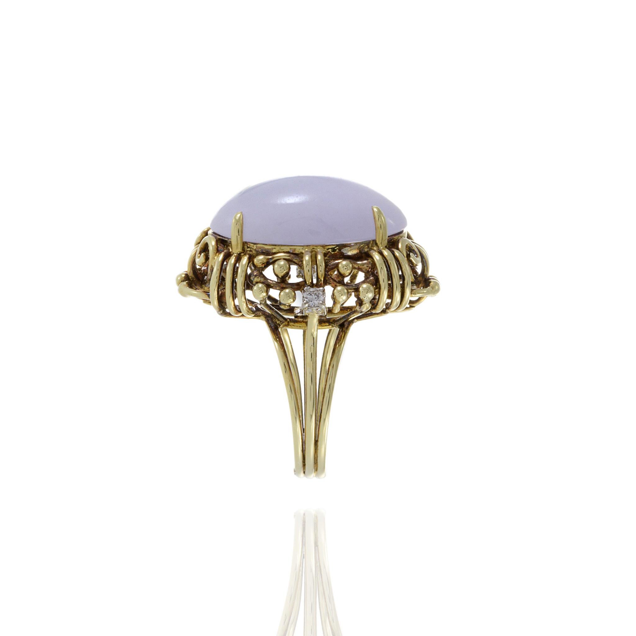 Estate Retro 14KT Yellow Gold Genuine Oval Lavender Jade And Diamond Ring For Sale 3
