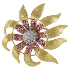 Estate Retro 18KT Yellow Gold Ruby And Diamond Flower Pin