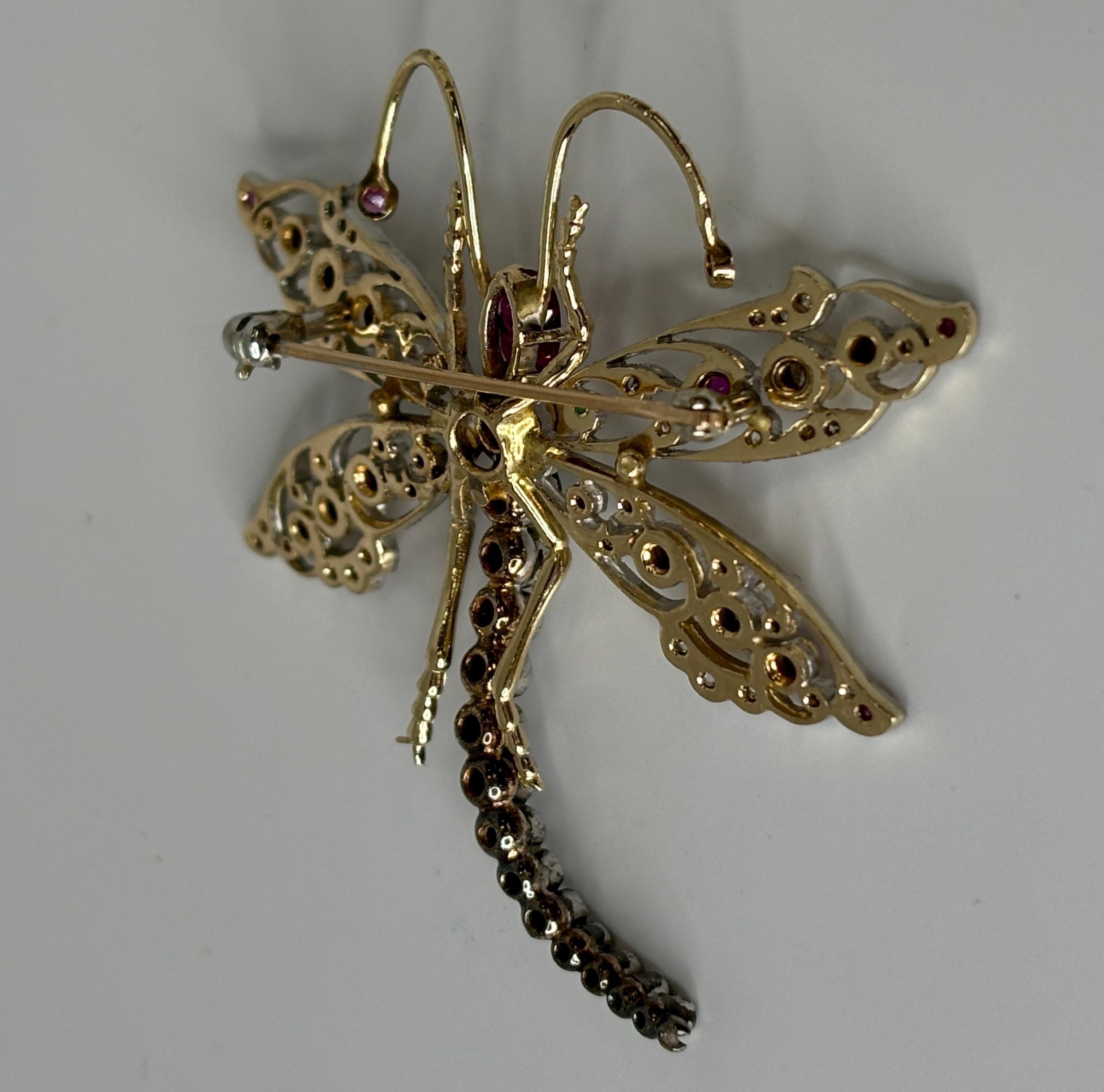Estate Retro 2.75 cttw 14k Gold Dragonfly Ruby, Emerald & Diamond Brooch Pin For Sale 9