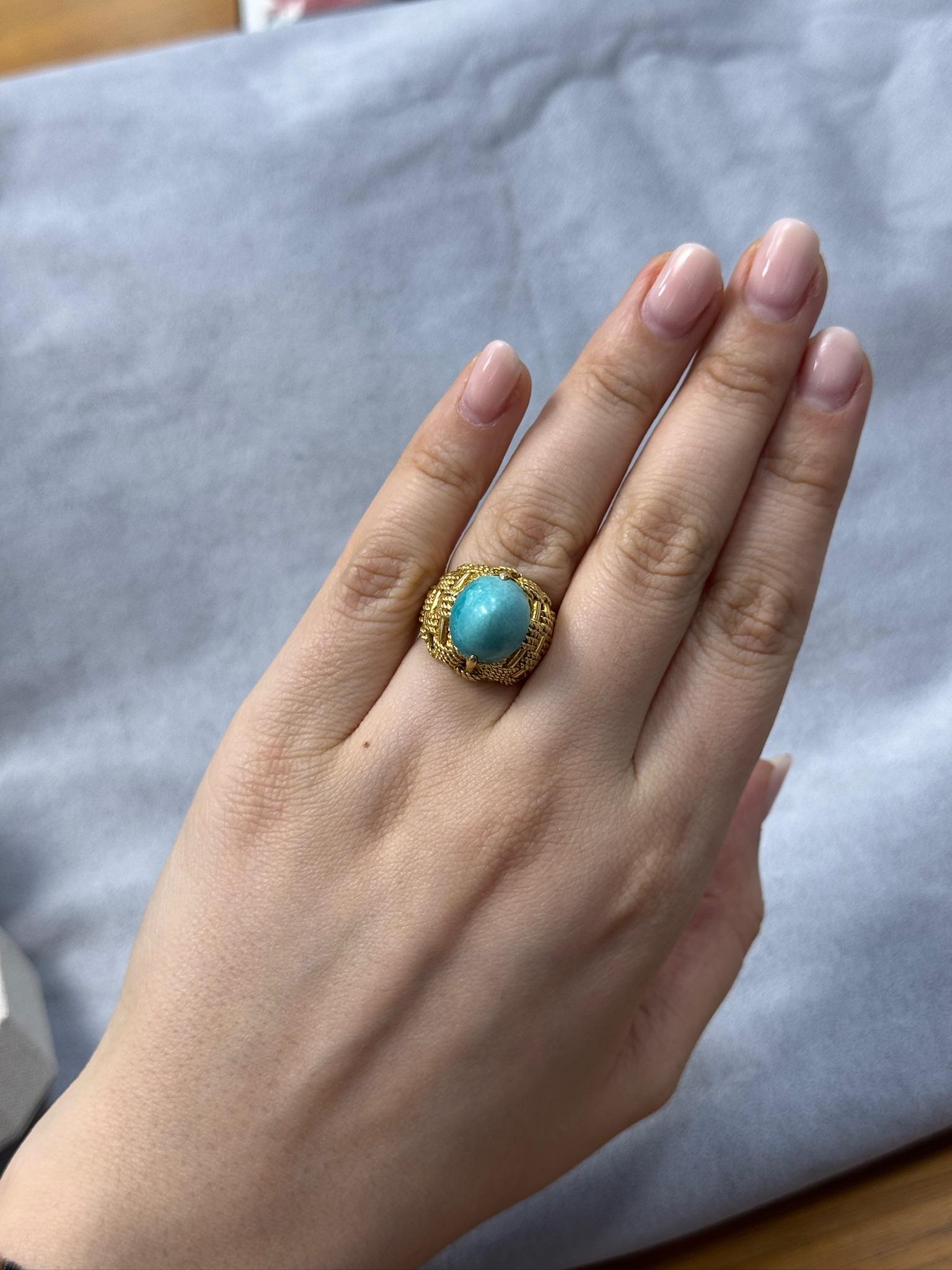 Oval Cut Estate Retro Basket Weave Dome Ring with Natural Turquoise 18k YG Size 7 R15504 For Sale