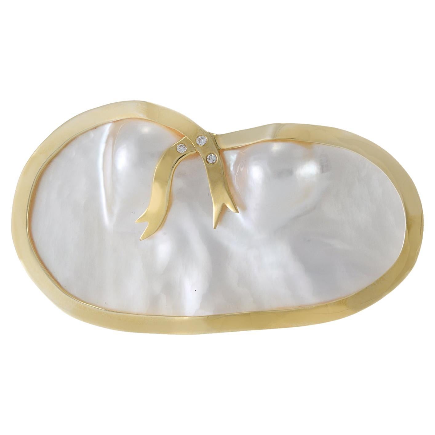 Estate Retro Era 14KT Yellow Gold Pearl And Diamond Brooch