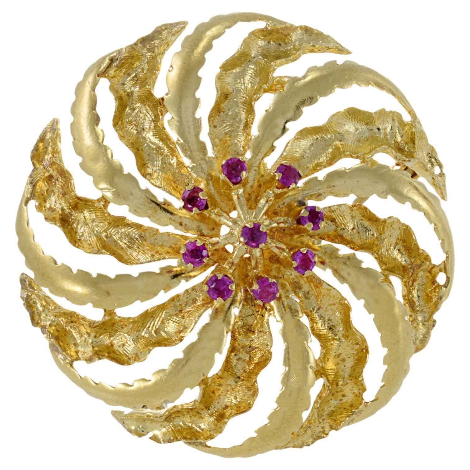 Estate Retro Era 18KT Yellow Gold Italian Ruby Circular Brooch