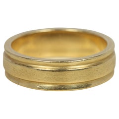 Vintage Estate Ridged 6mm Wedding Band with Textured Finish in 18K Yellow Gold