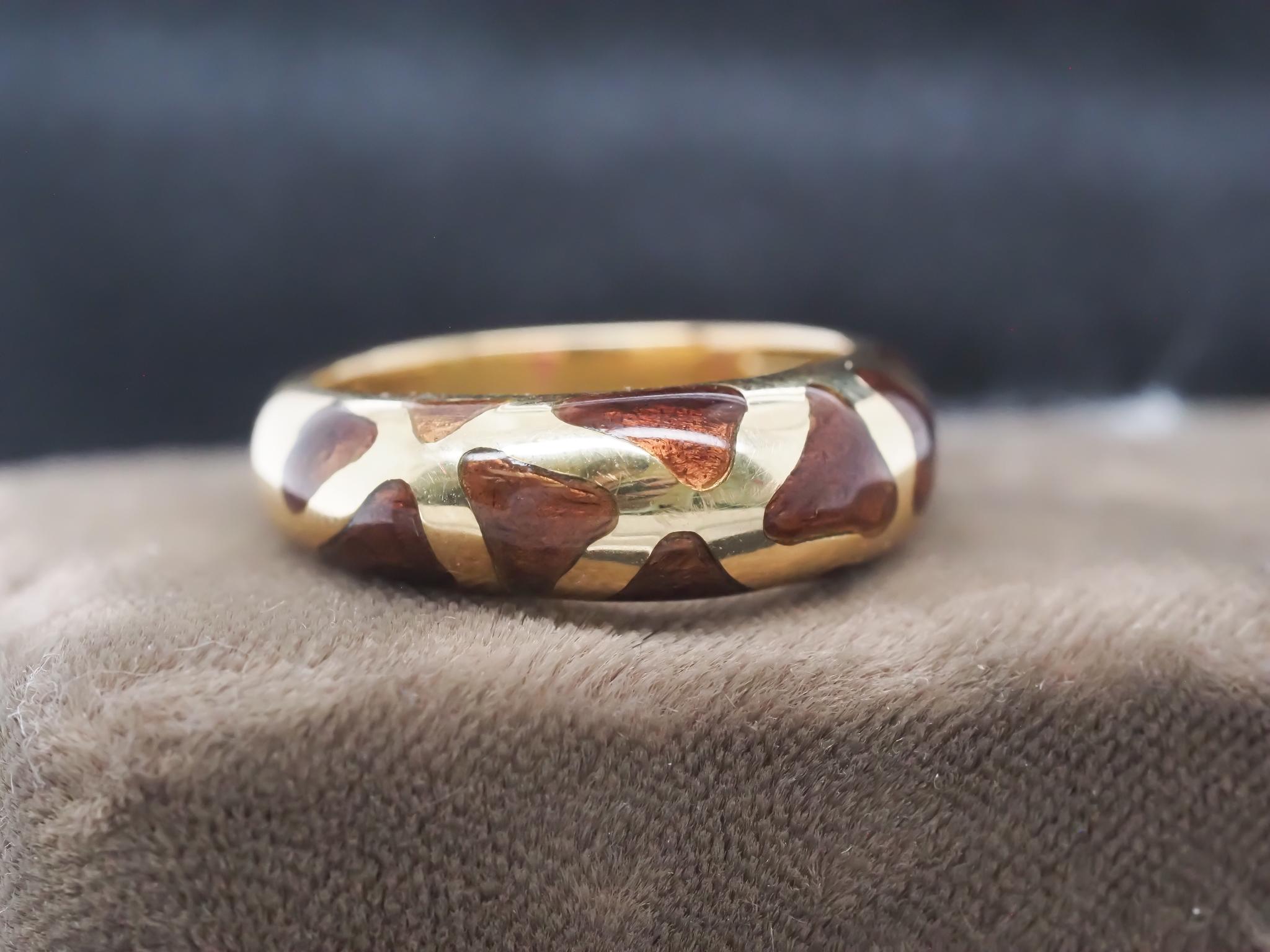 Nachlass Roberto Coin 18K Gelbgold Giraffenring Größe 8,75 - VHK#988 im Zustand „Hervorragend“ im Angebot in Hicksville, NY