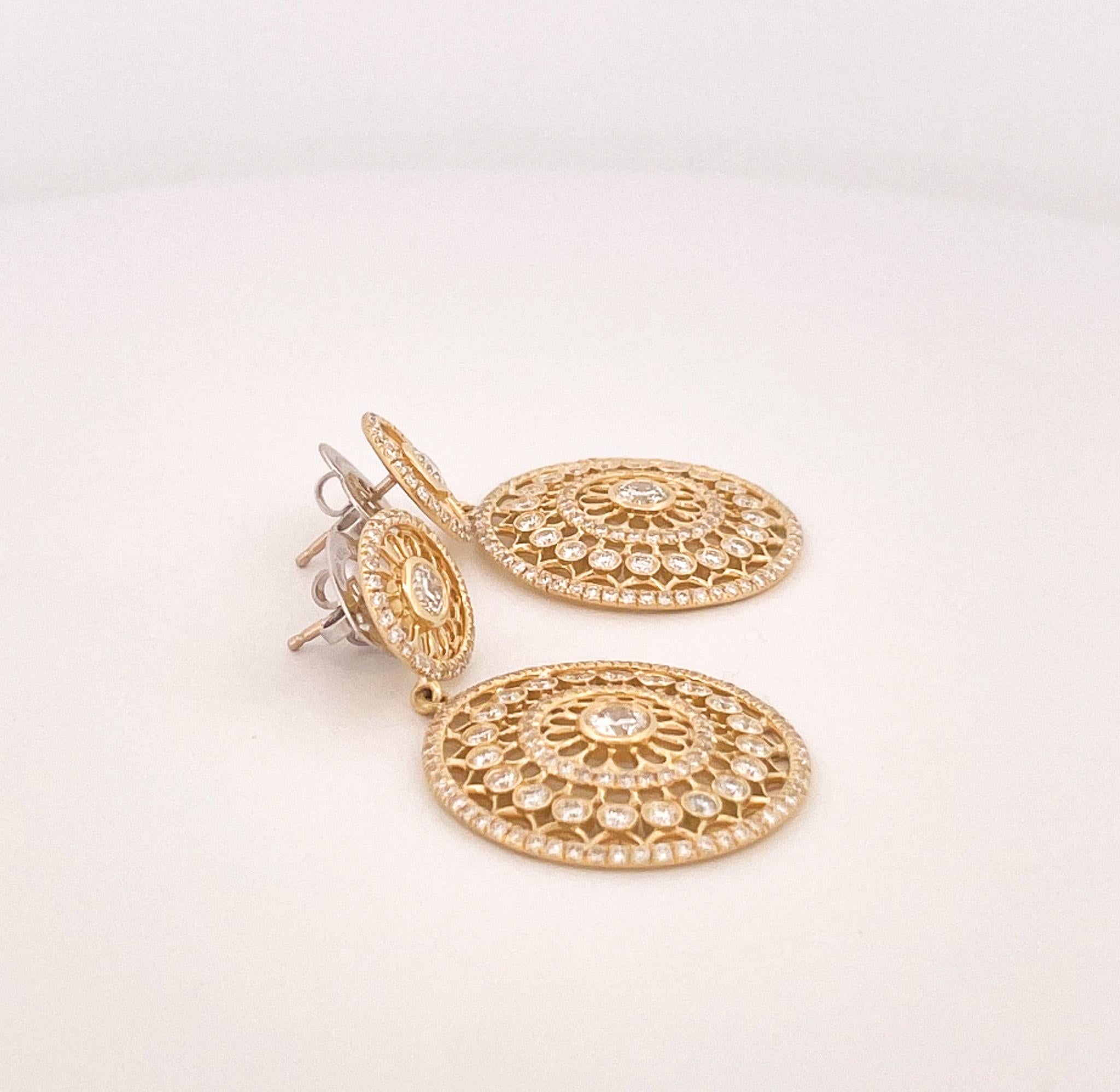 Nachlass Roberto Coin Cento Rosette 18k Gelbgold Diamant-Tropfen-Ohrringe im Angebot 2
