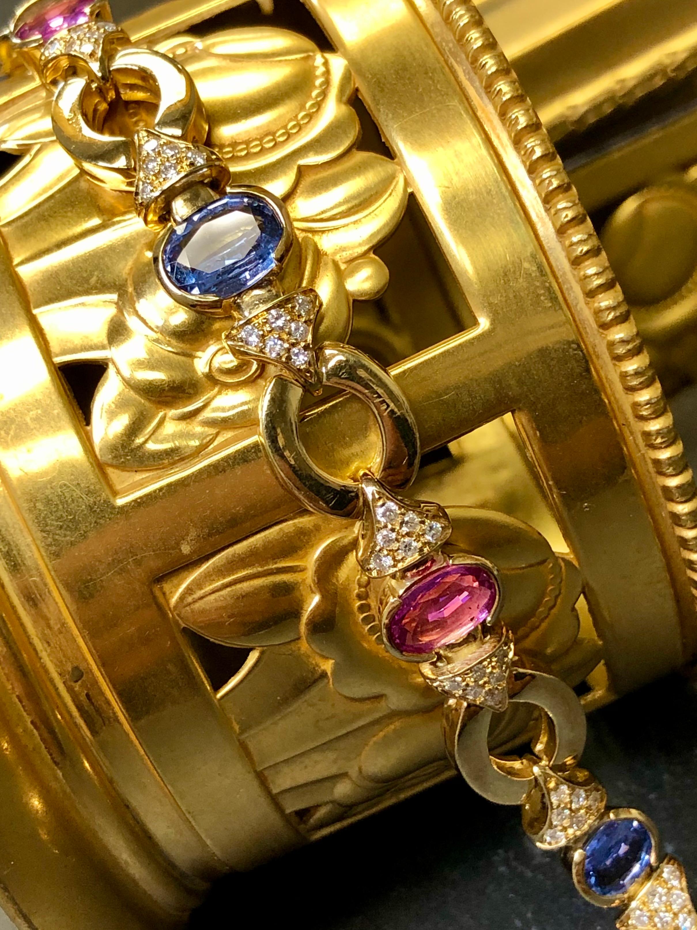 Contemporary Estate ROMAN 18K Pink Blue Sapphire Diamond Circle Link Bracelet 10.26cttw 7.25” For Sale