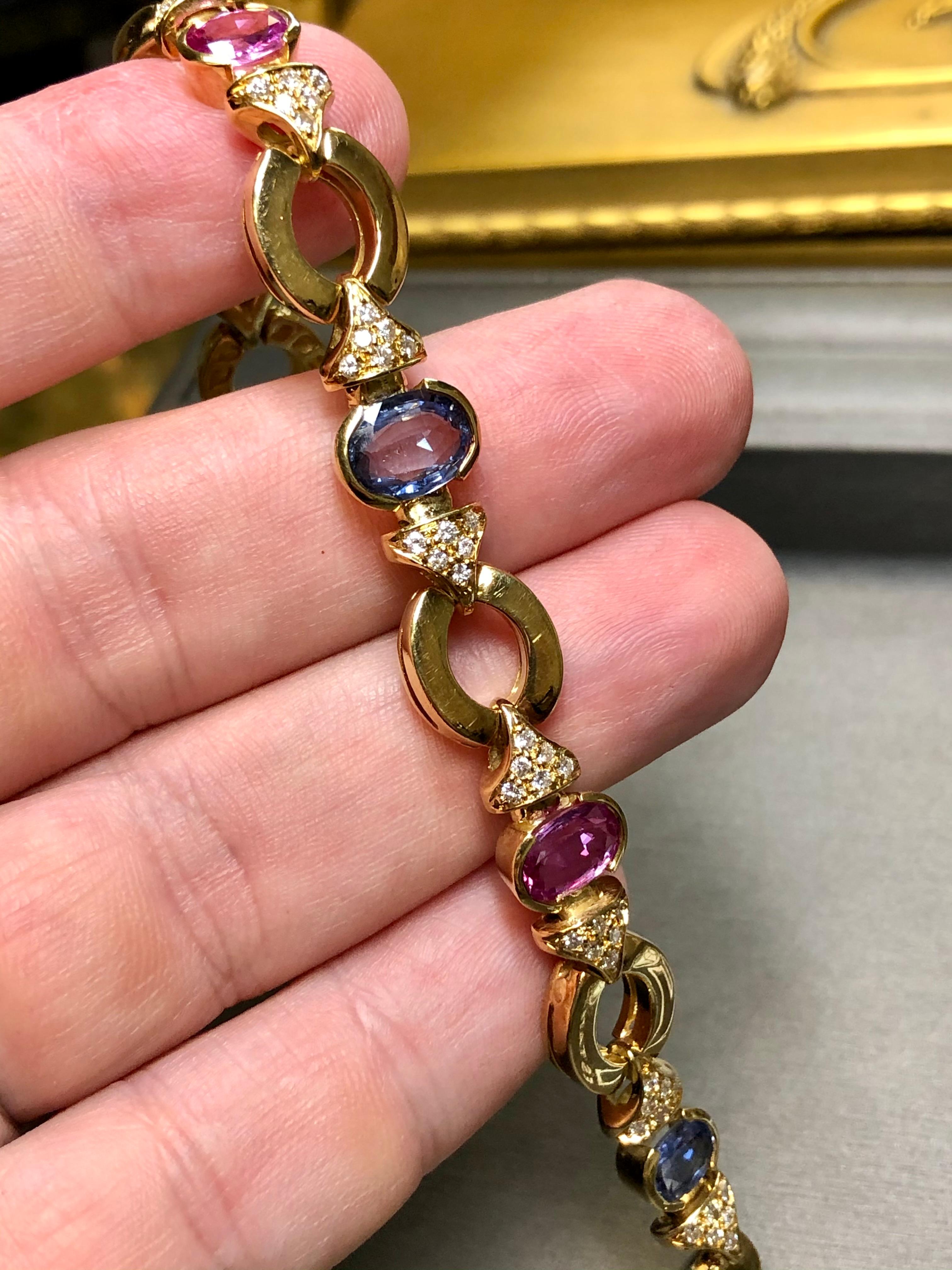 Estate ROMAN 18K Pink Blue Sapphire Diamond Circle Link Bracelet 10.26cttw 7.25” In Good Condition For Sale In Winter Springs, FL
