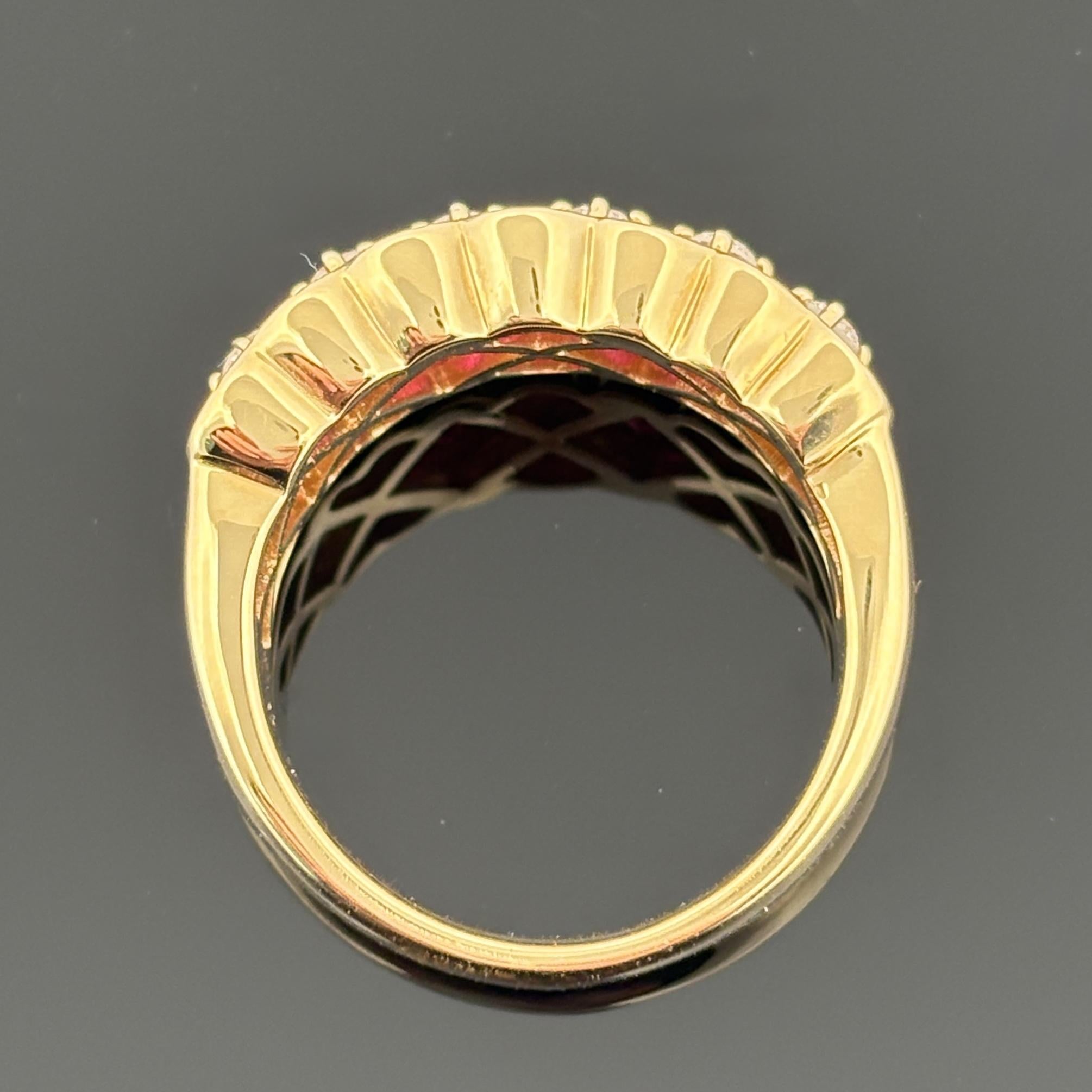 Bracelet en or jaune 18k avec rubis et diamants 2.26ctw en vente 1