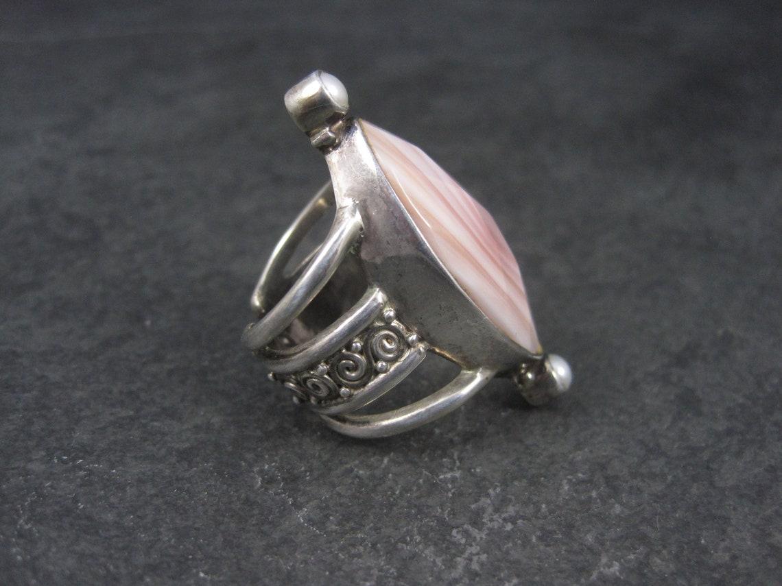 Round Cut Estate Sajen Sterling Pink Mother of Pearl Ring Size 7 For Sale