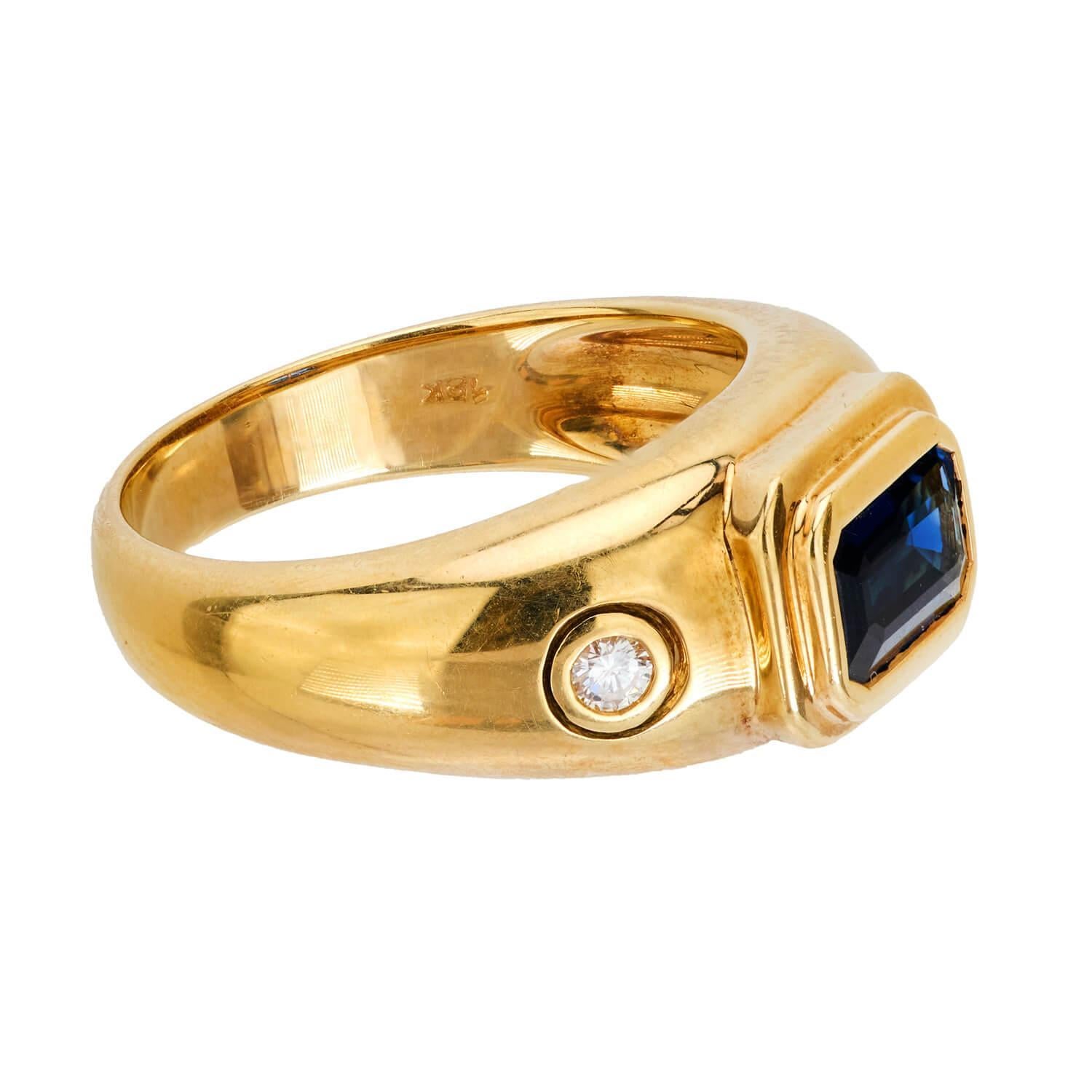 Modern Estate Sapphire and Diamond Three Stone Ring For Sale