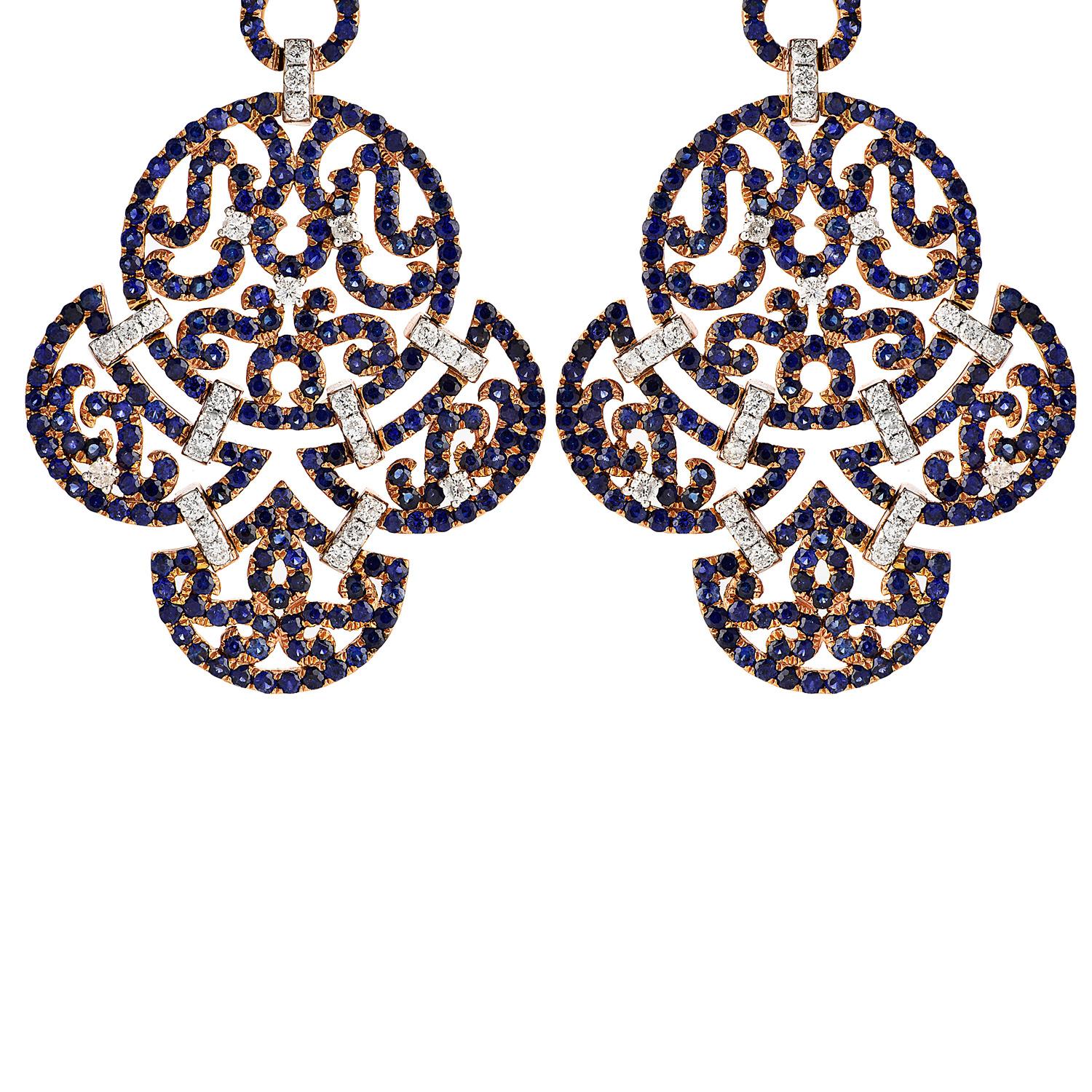 Estate Sapphire Diamond 18K Gold Elegant Dangle Drop Earrings In Excellent Condition In Miami, FL