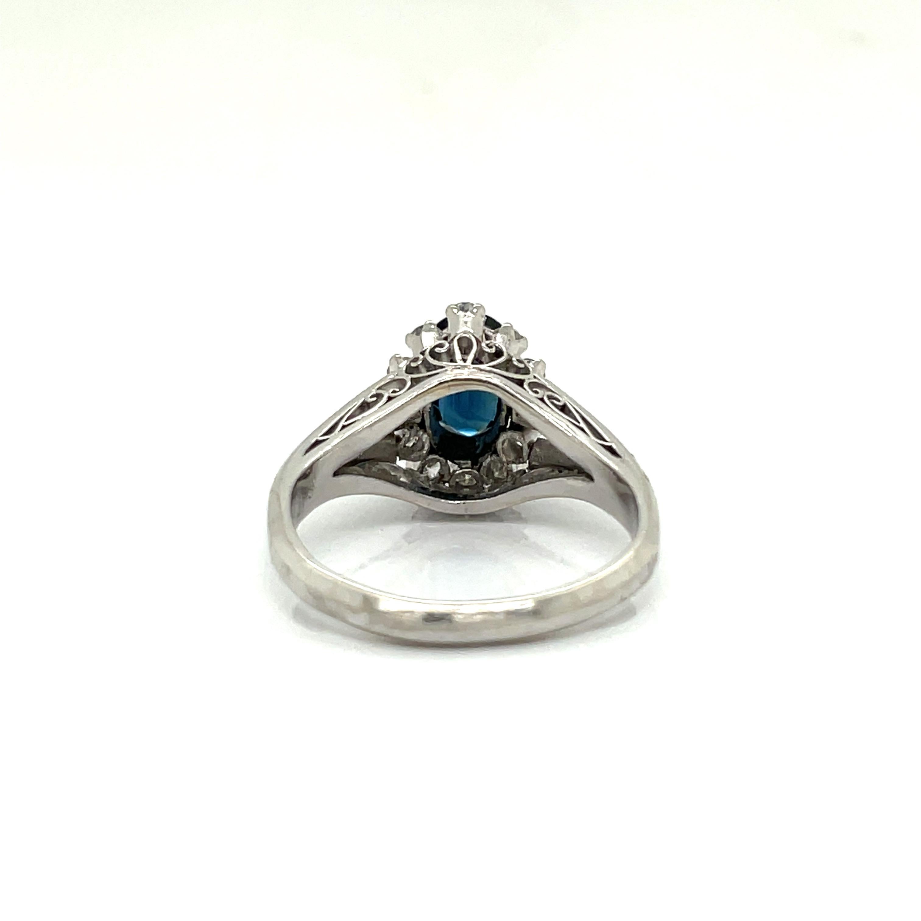 Nachlass-Ring mit Saphir, Diamant und Platin im Zustand „Gut“ im Angebot in Derby, NY