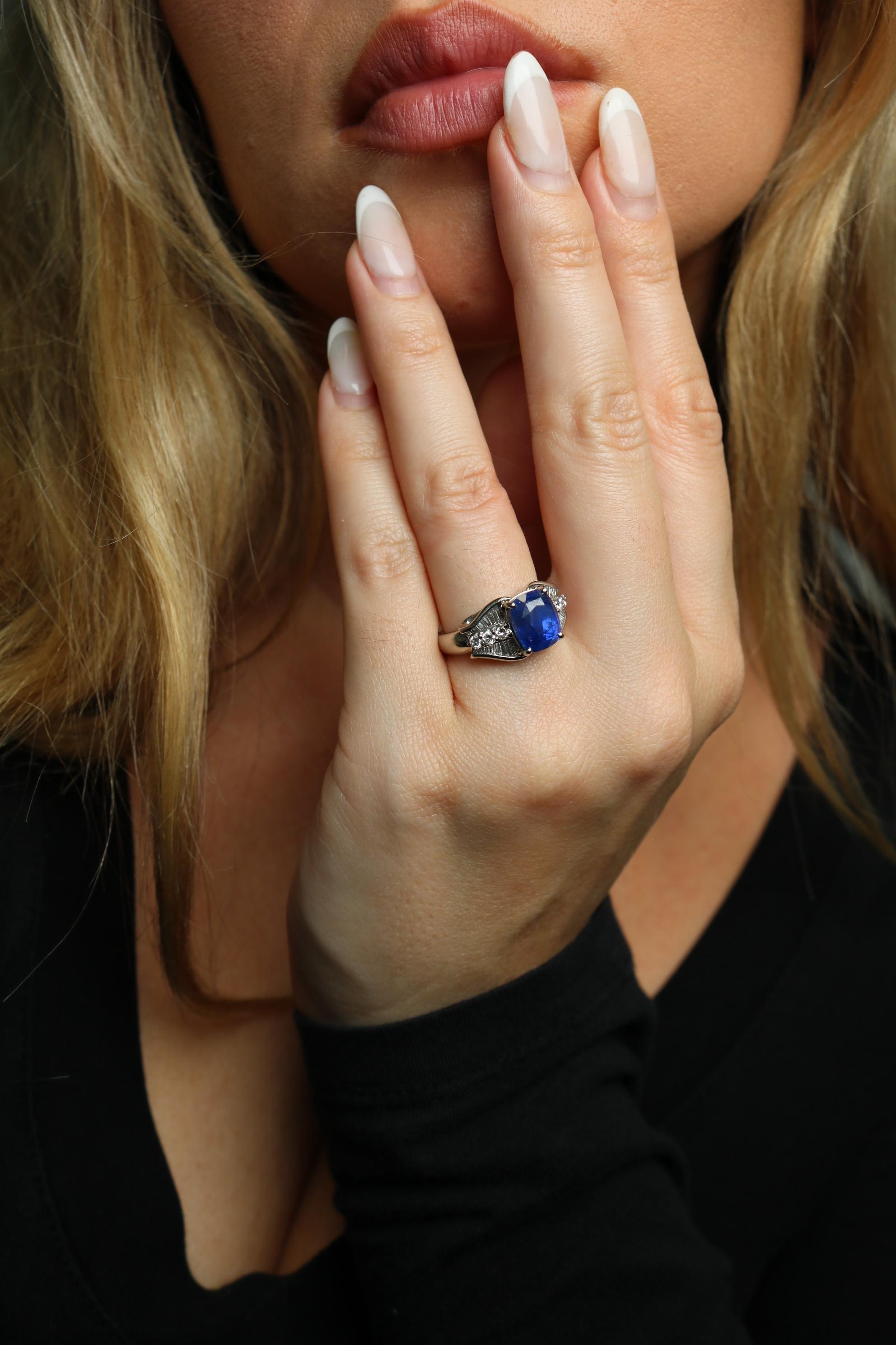 Nachlass Saphir Diamant Cocktail Ring Königsblau GIA zertifiziert 6,03ctw im Angebot 6