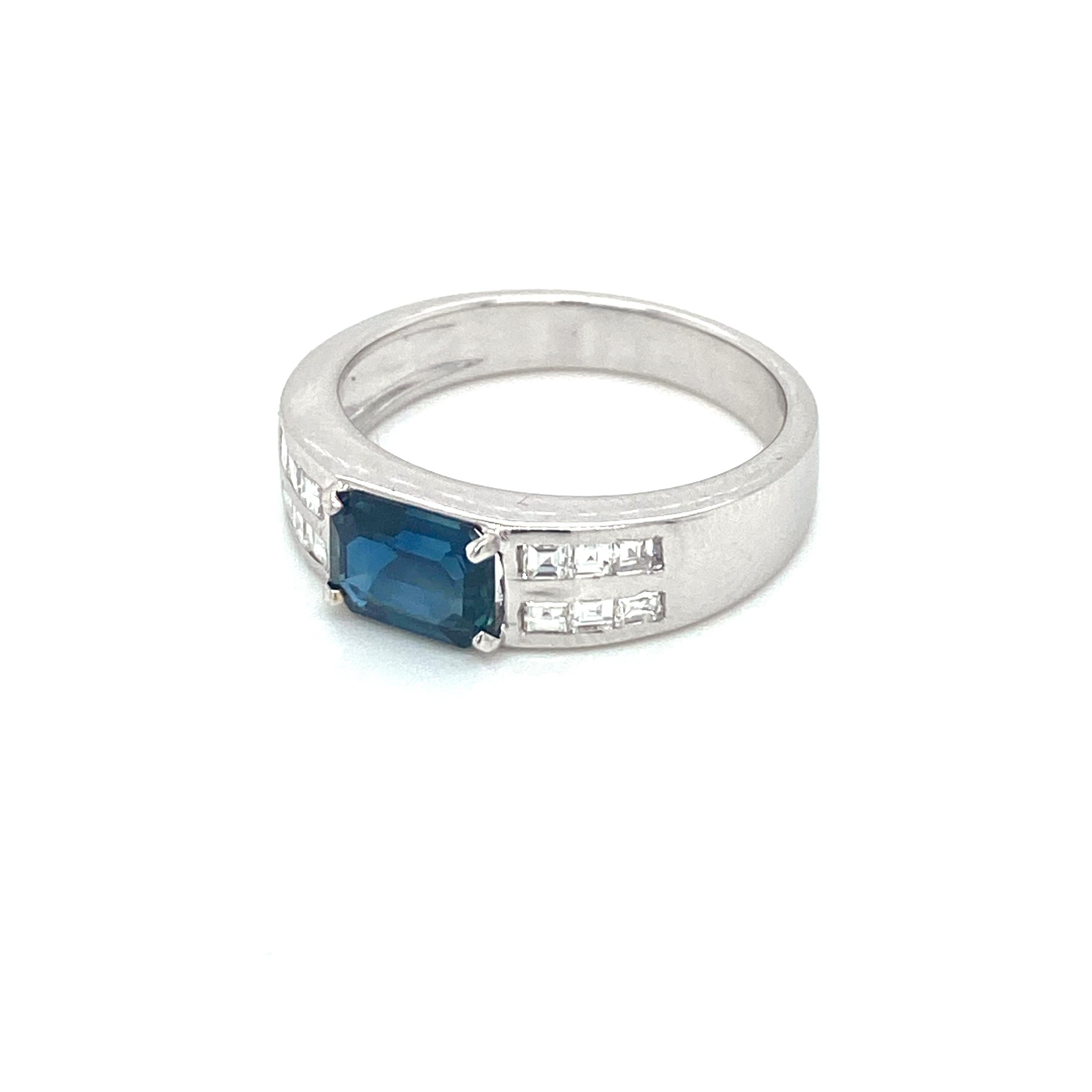 Estate Sapphire Diamond Gold Band Ring For Sale 1
