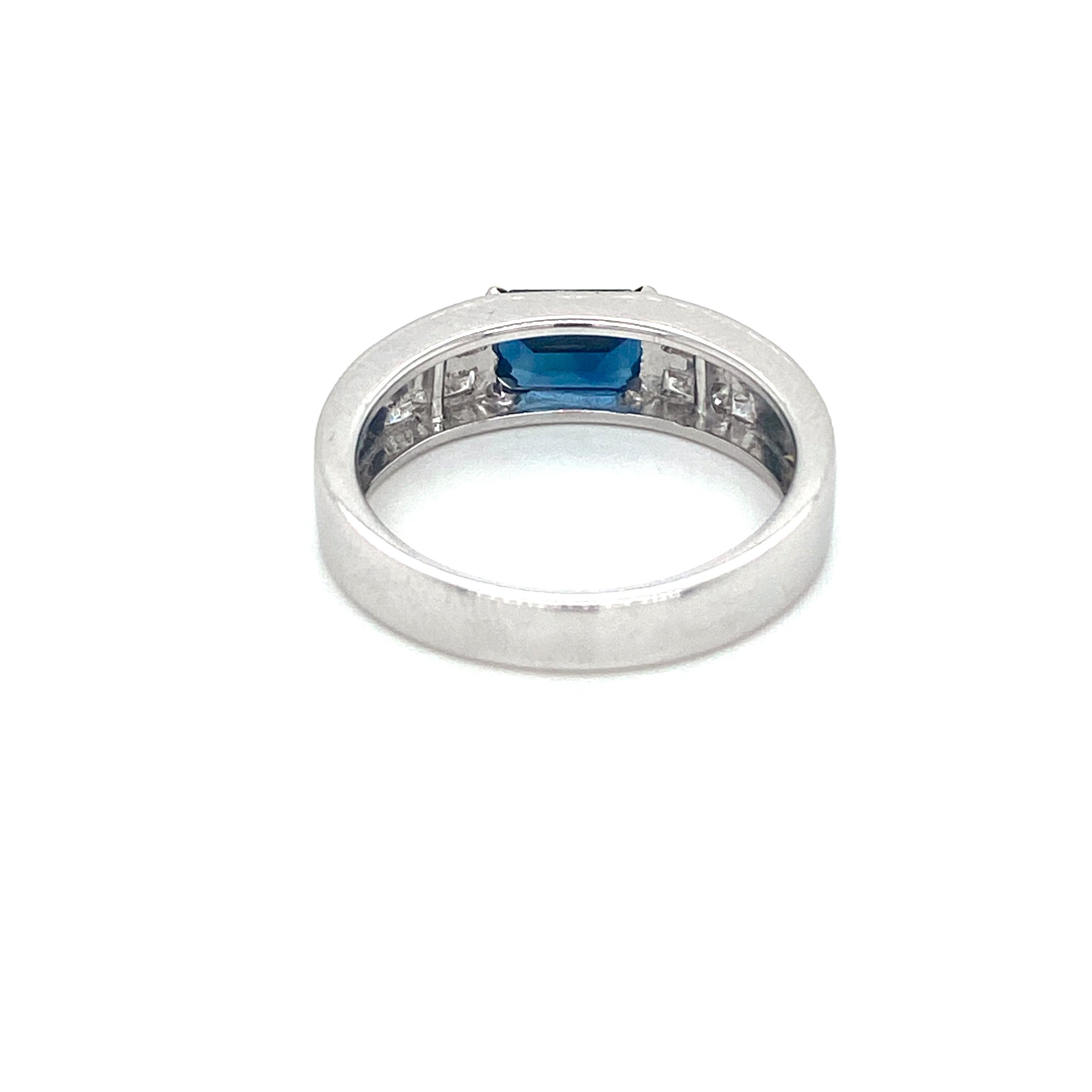 Estate Sapphire Diamond Gold Band Ring For Sale 2