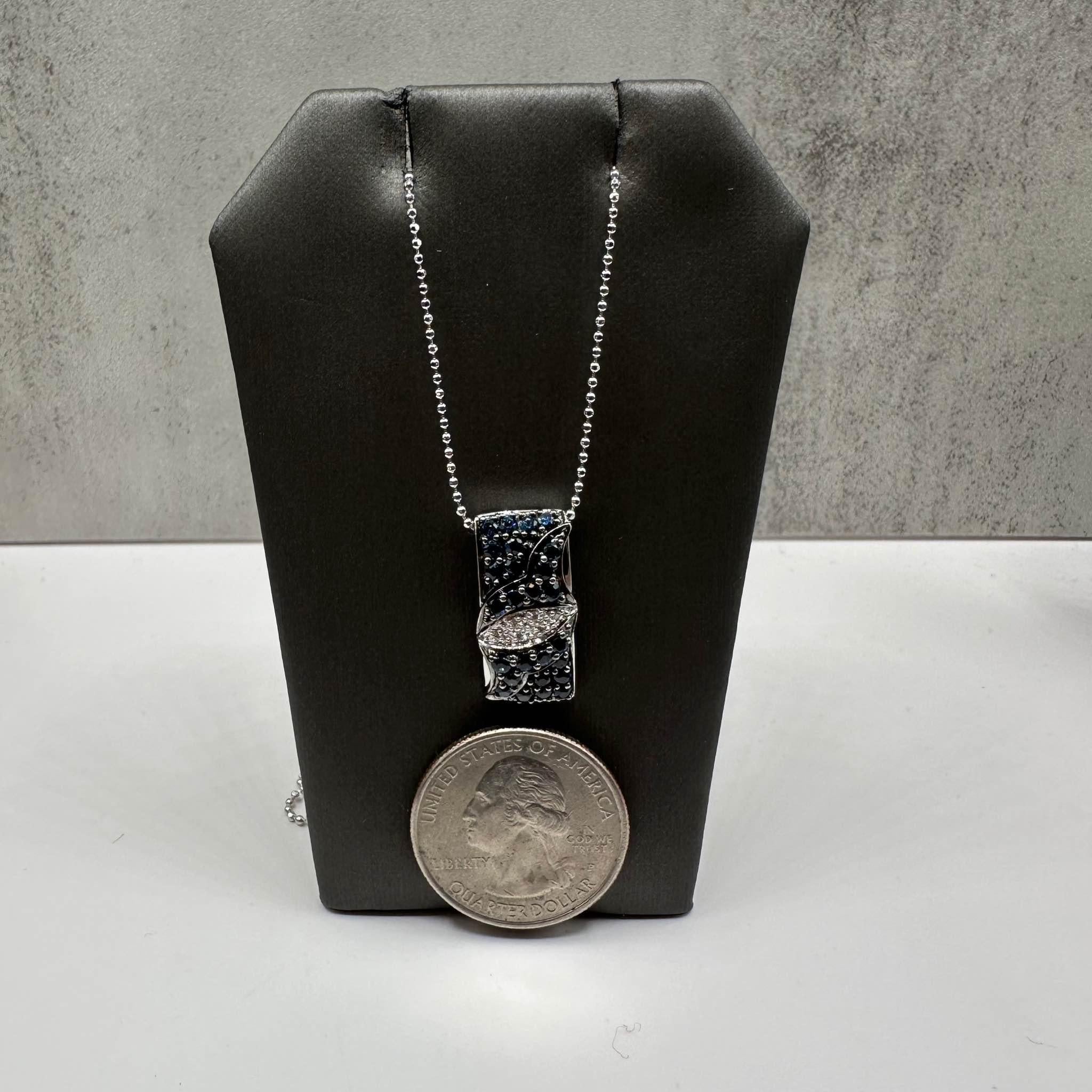 Estate Sapphire & Diamond Necklace - 1ctw Blue Sapphires, 0.03ctw GH I1 Diamonds In Excellent Condition In West Hempstead, NY