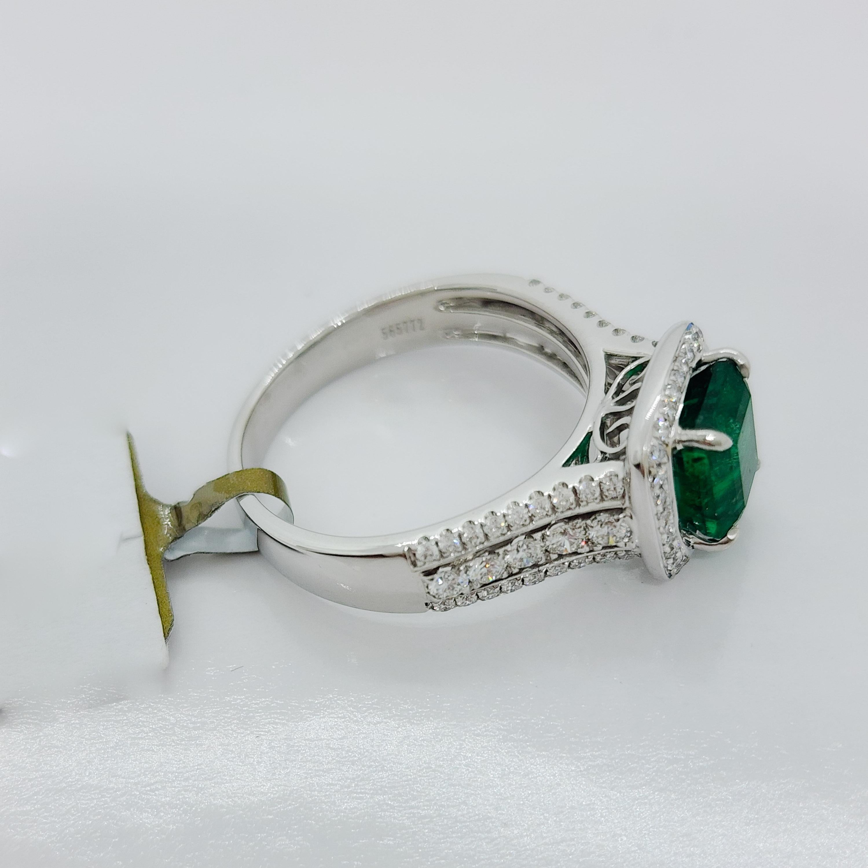 Estate Simon G. Emerald and White Diamond Ring in 18k White Gold For Sale 1