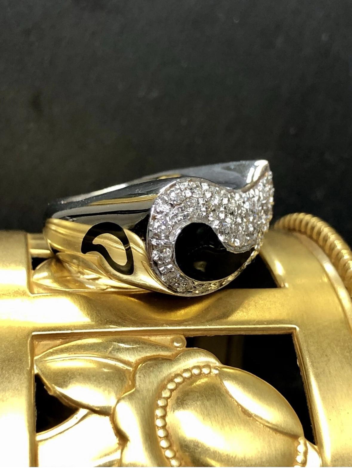 Estate SOHO Italienisch 18K Diamant Schwarz Emaille Yin Yang Paisley Cocktail Ring Sz 7 (Zeitgenössisch) im Angebot
