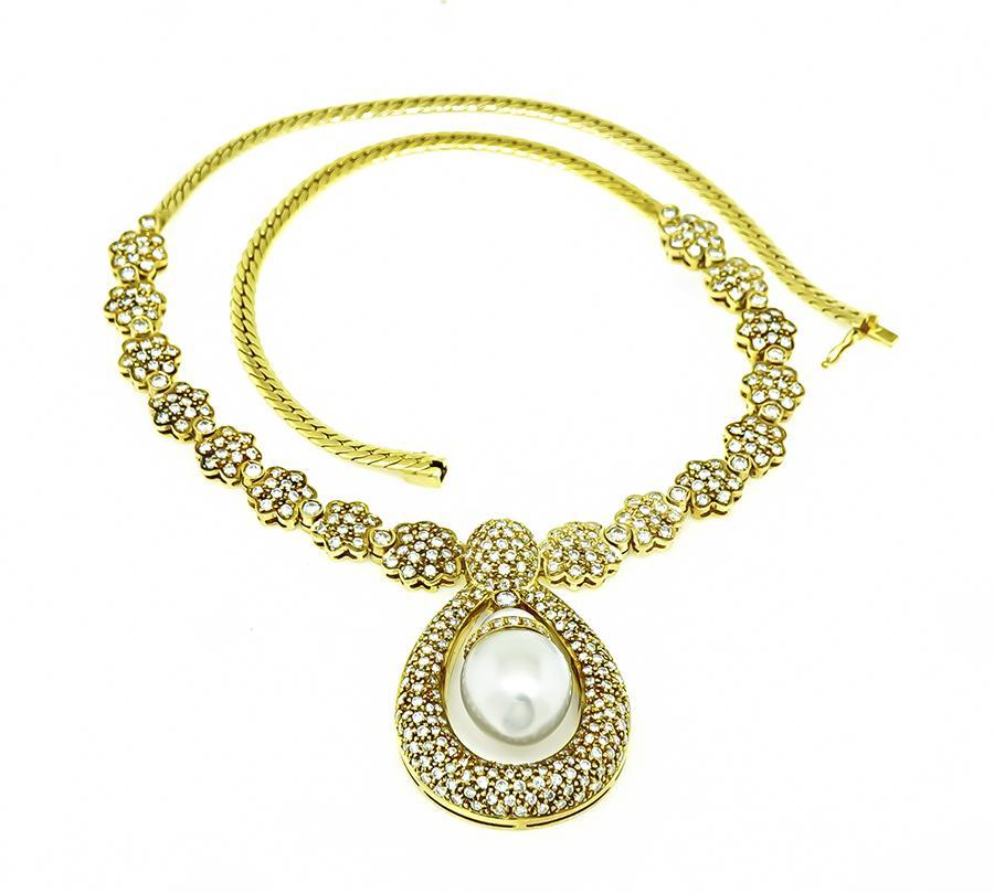 Round Cut Estate South Sea Pearl 10.00ct Diamond Gold Necklace For Sale