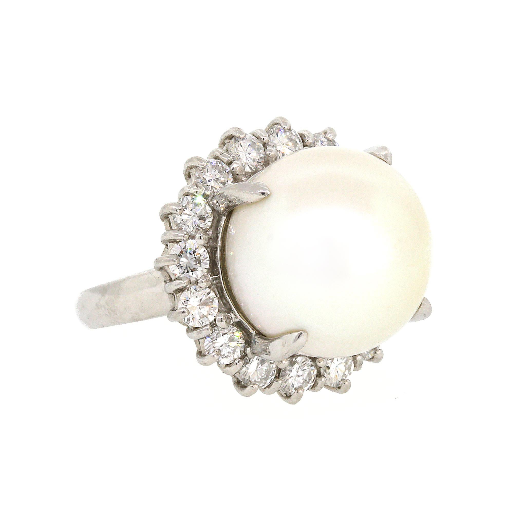 Estate South Sea Pearl and Diamond Cocktail Ring In Good Condition For Sale In New York, NY
