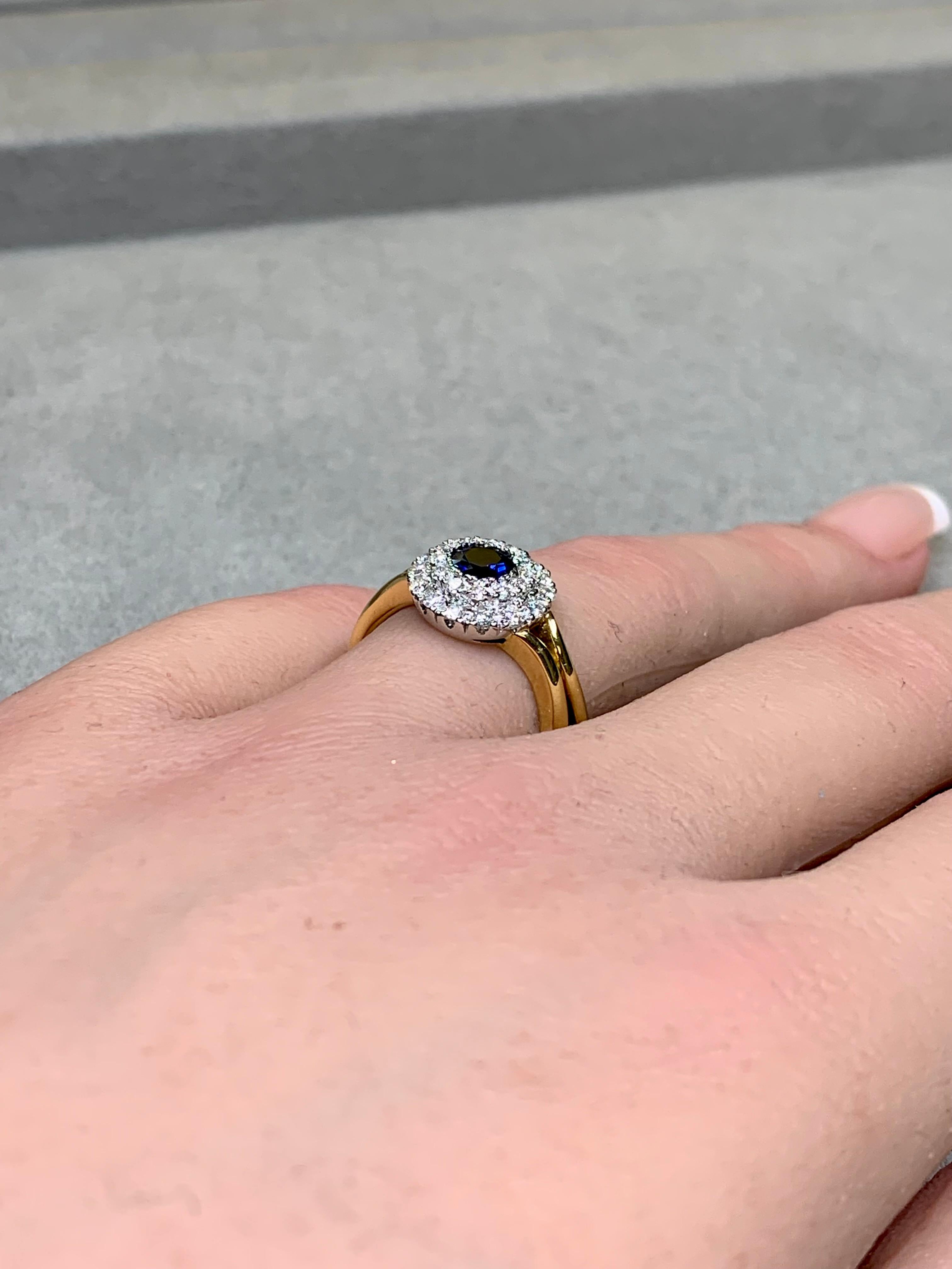 Women's or Men's Estate SPARK 18K Round Diamond Sapphire Halo Split Shank Cocktail Ring Sz 7 For Sale