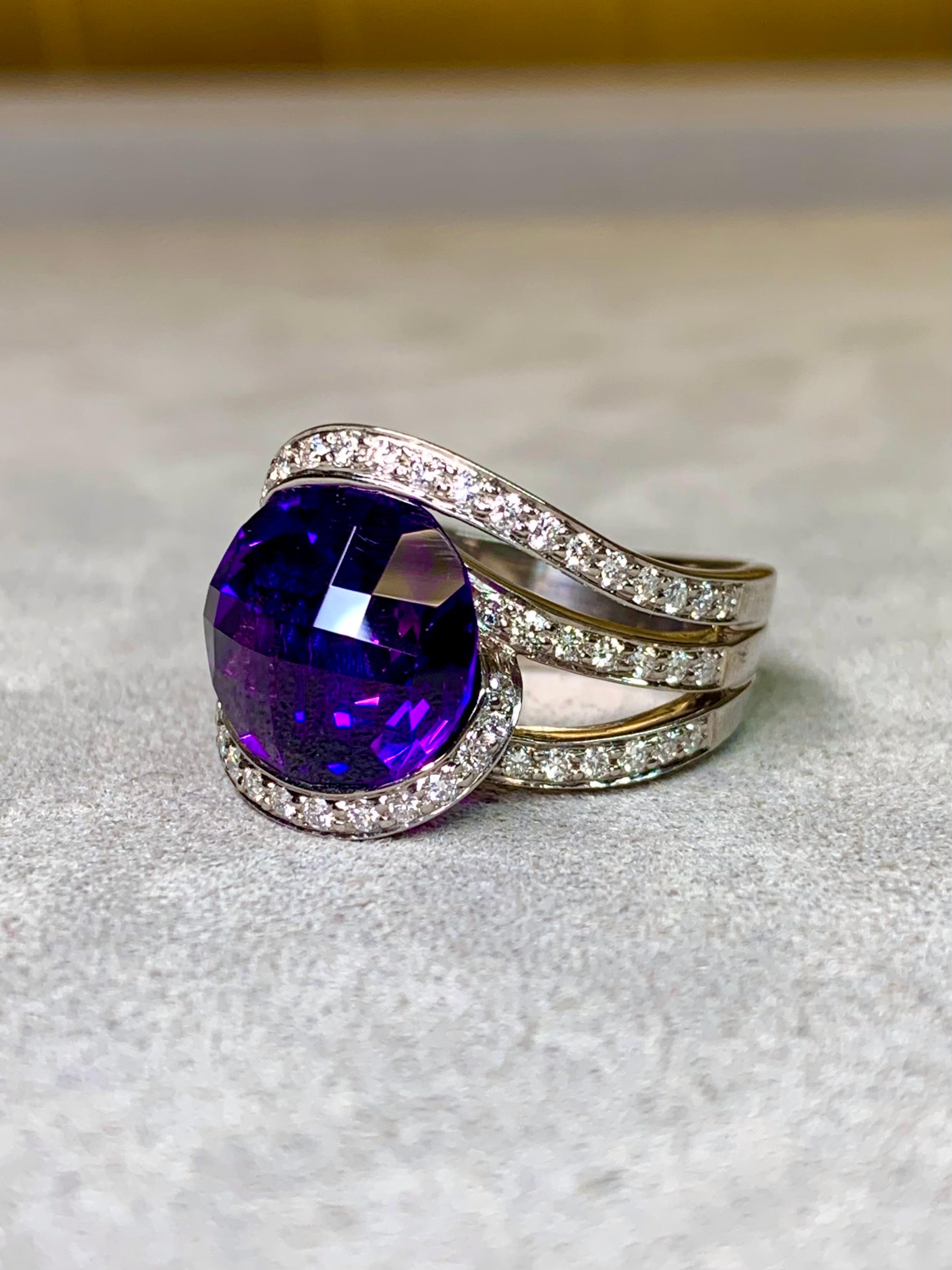 Estate SPARK 18K Weißgold Fancy Cut Amethyst Diamond Swirl Cocktail Ring für Damen oder Herren im Angebot