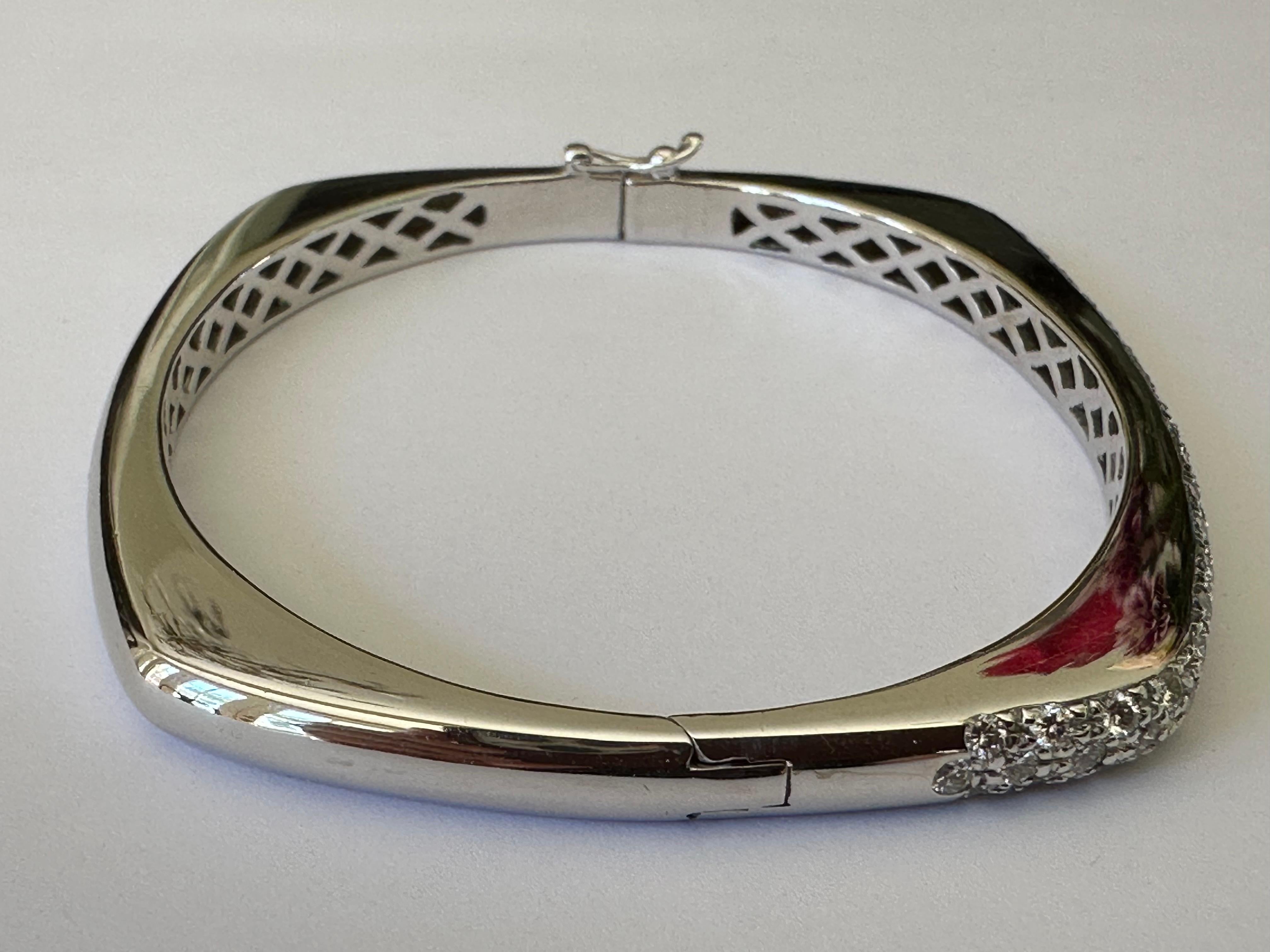 Brilliant Cut Estate Square-Shaped Diamond Bangle Bracelet For Sale