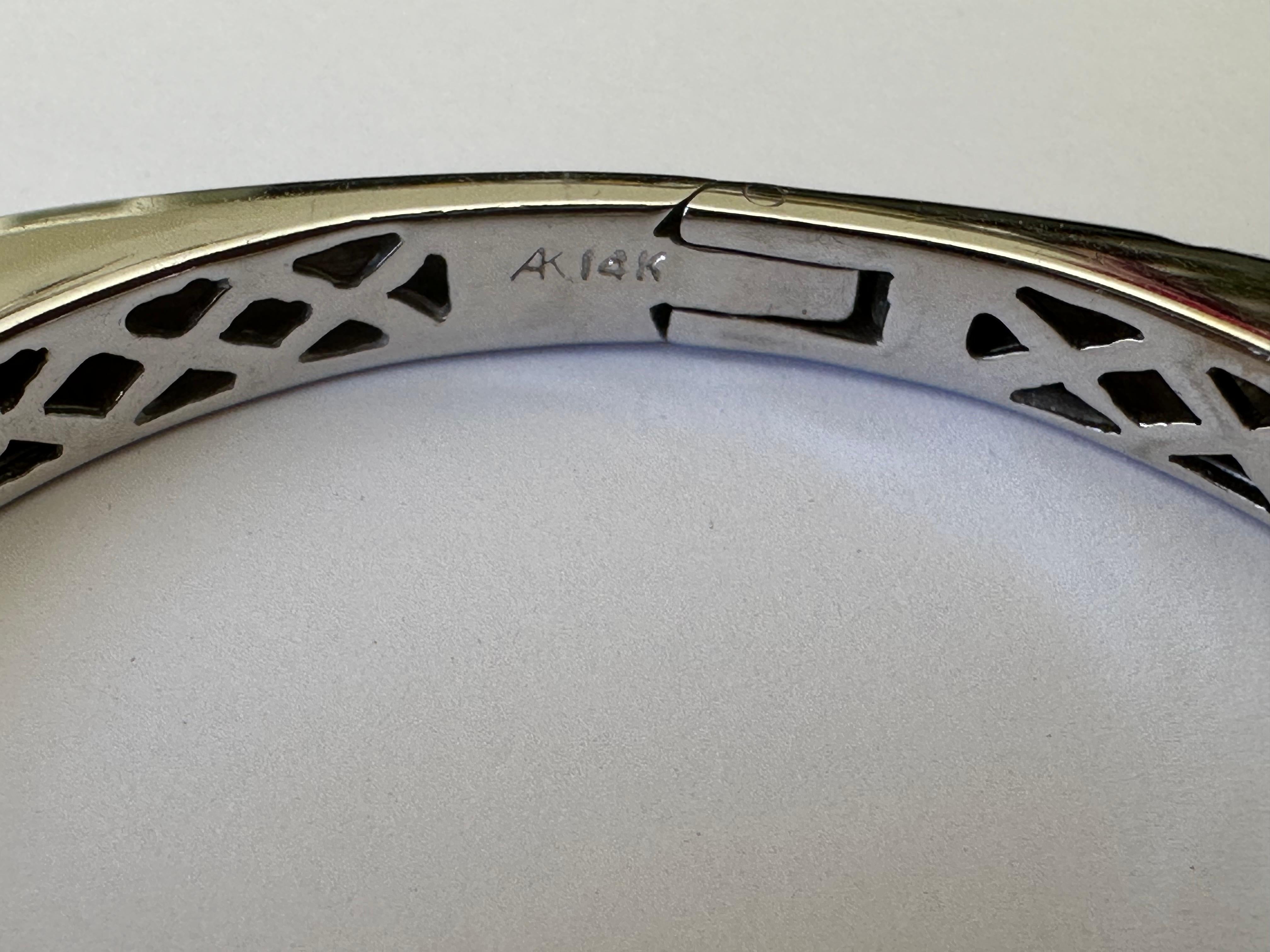 Estate Square-Shaped Diamond Bangle Bracelet For Sale 2