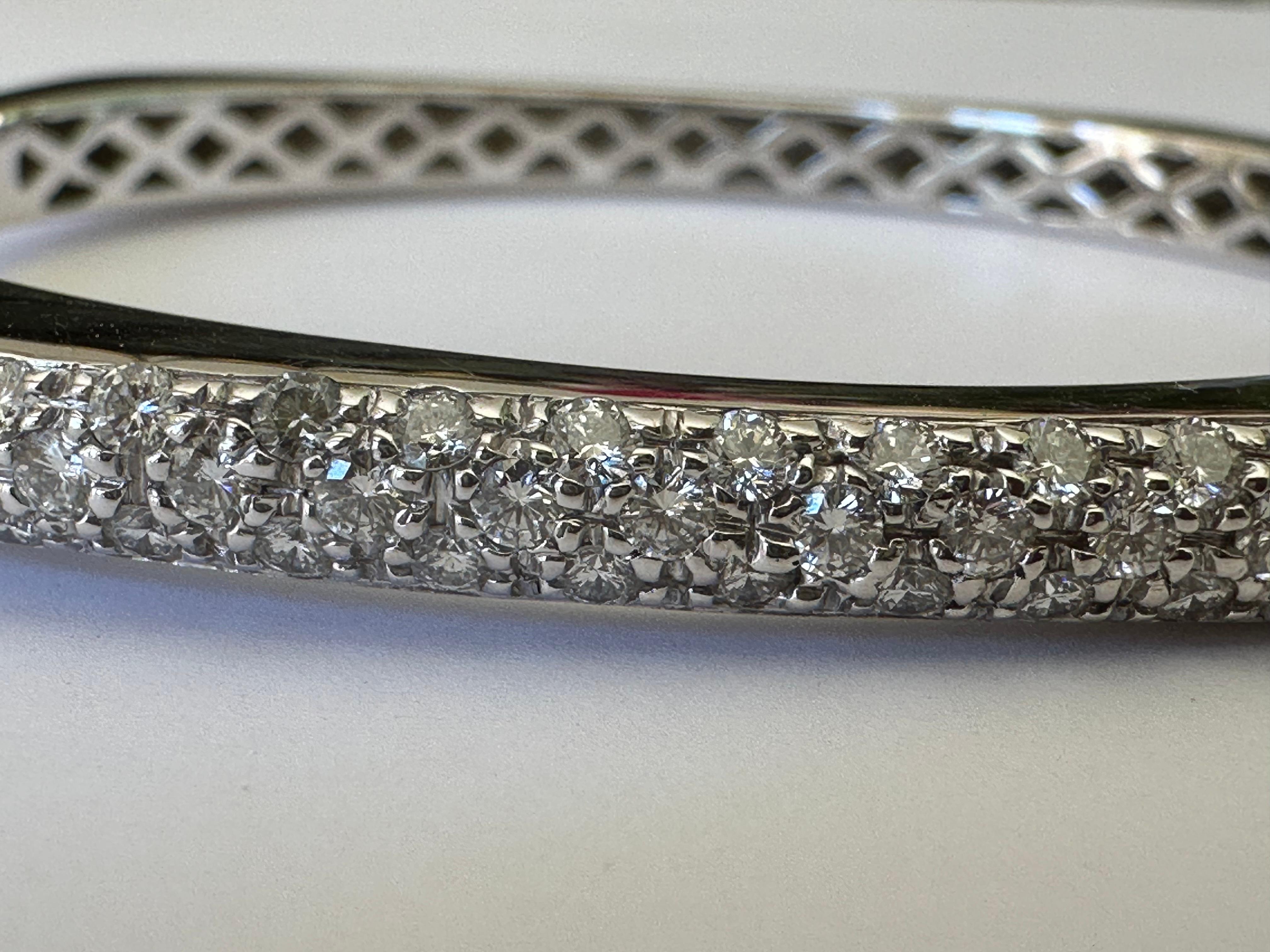 Estate Square-Shaped Diamond Bangle Bracelet For Sale 4