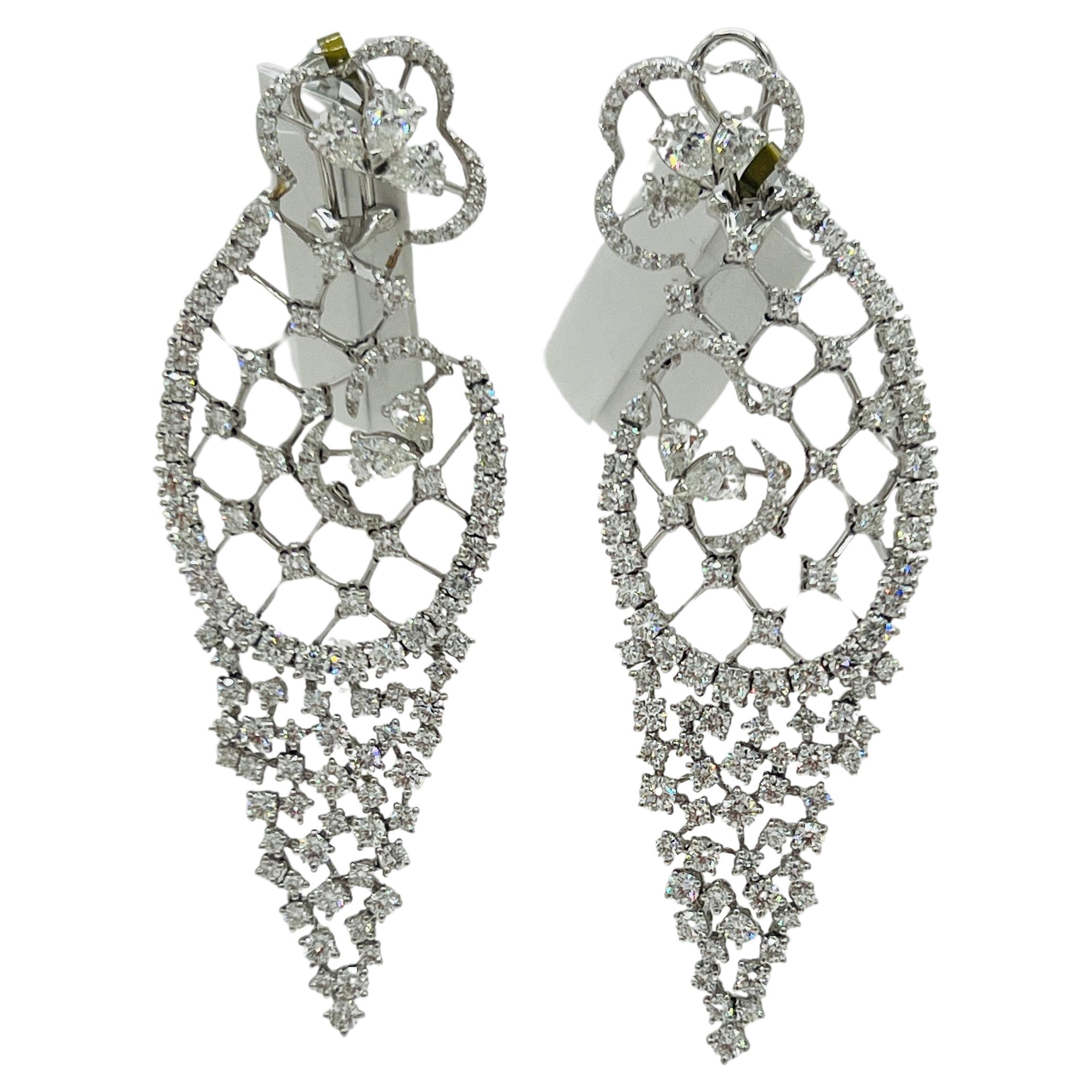Estate Stefan Hafner White Diamond Dangle Earrings in 18K White Gold