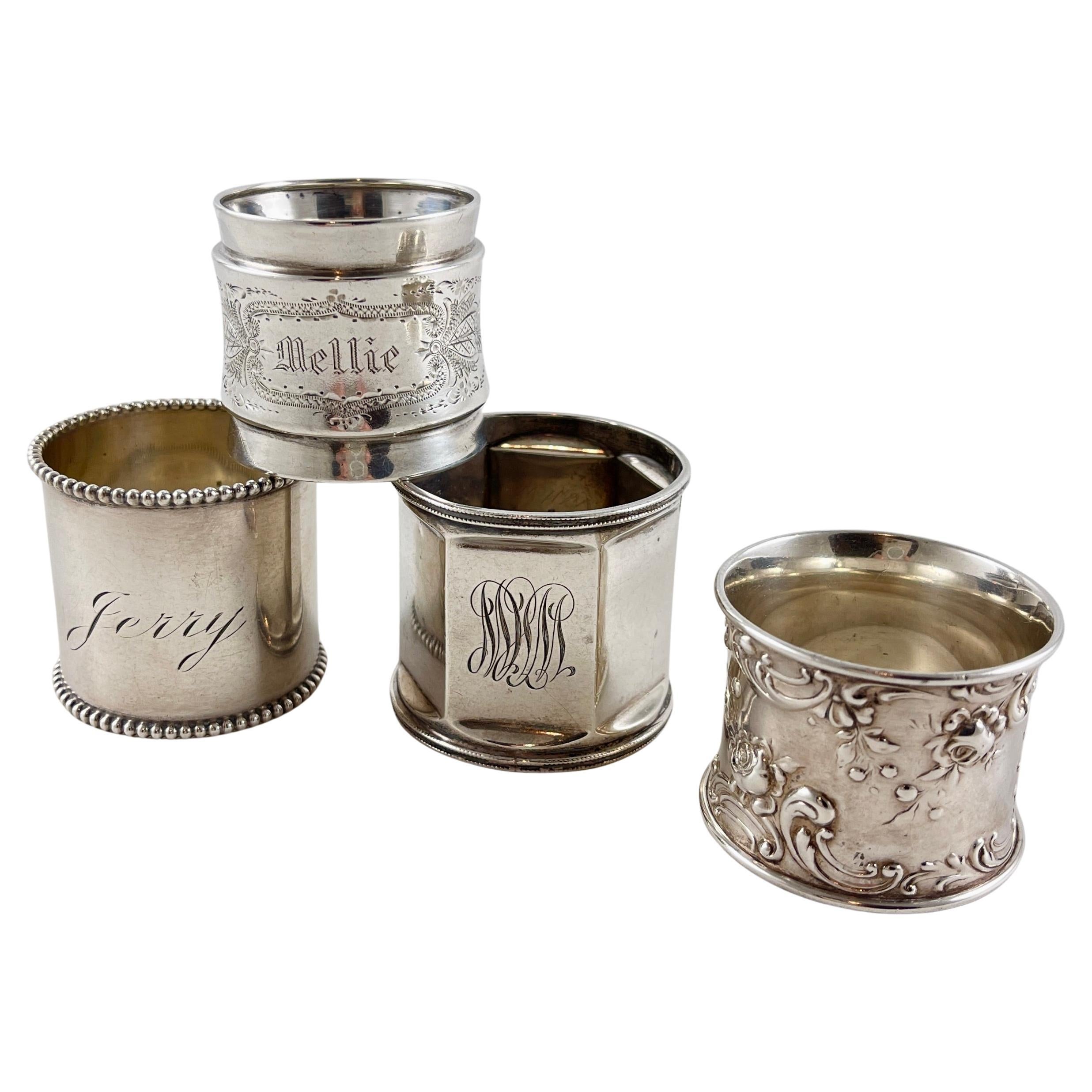 Estate Sterling Silver Wide Band Napkin Rings, set mixte de quatre en vente