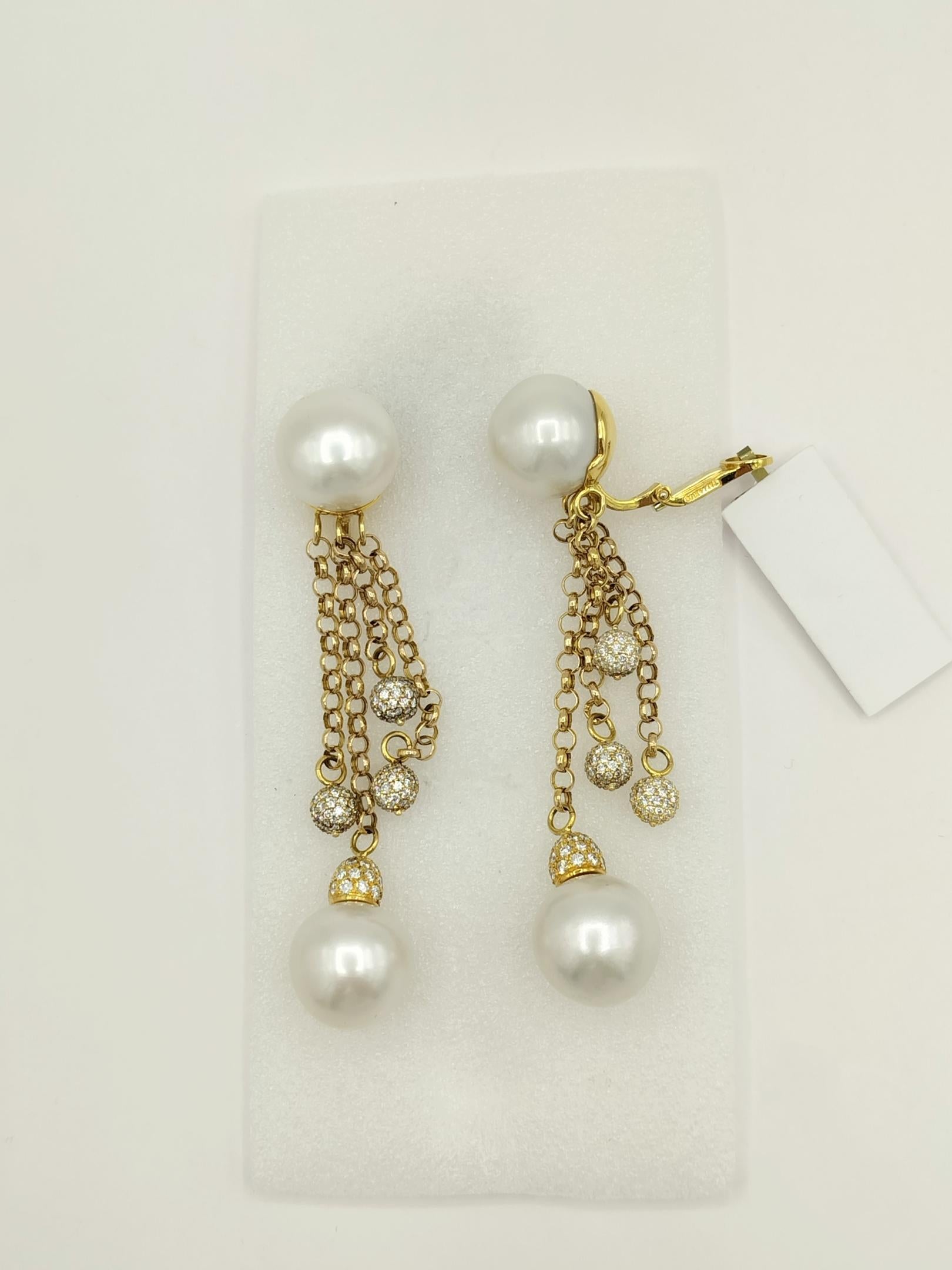 Estate Tallarico South Sea Pearl and White Diamond Dangle Earrings in 18K  In New Condition For Sale In Los Angeles, CA