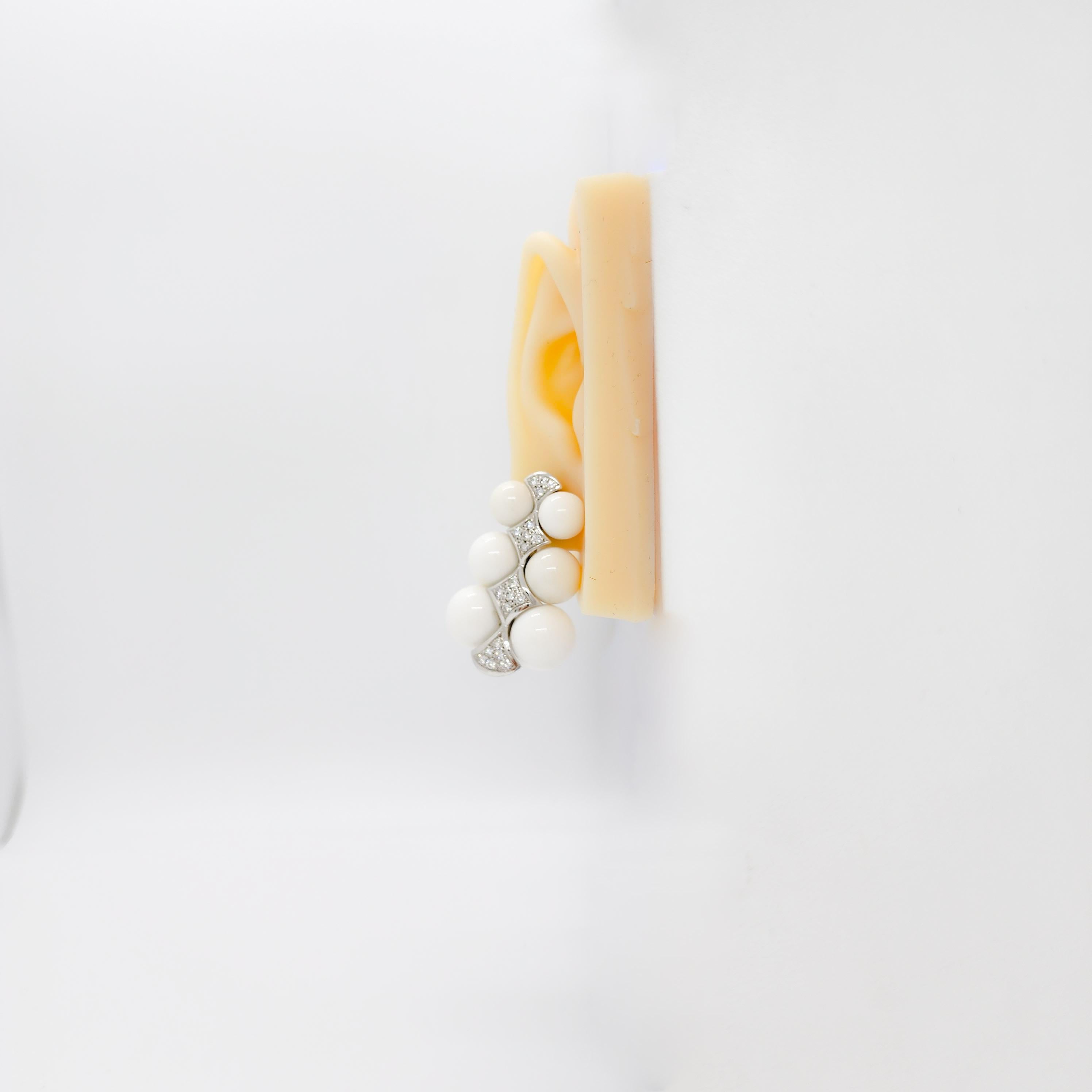 Nachlass Tallarico Weiße Diamant-Ohrringe aus 18 Karat Weißgold (Rundschliff) im Angebot