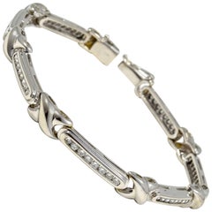 Estate Tennis Bracelet in 18 Karat White Gold and Diamonds