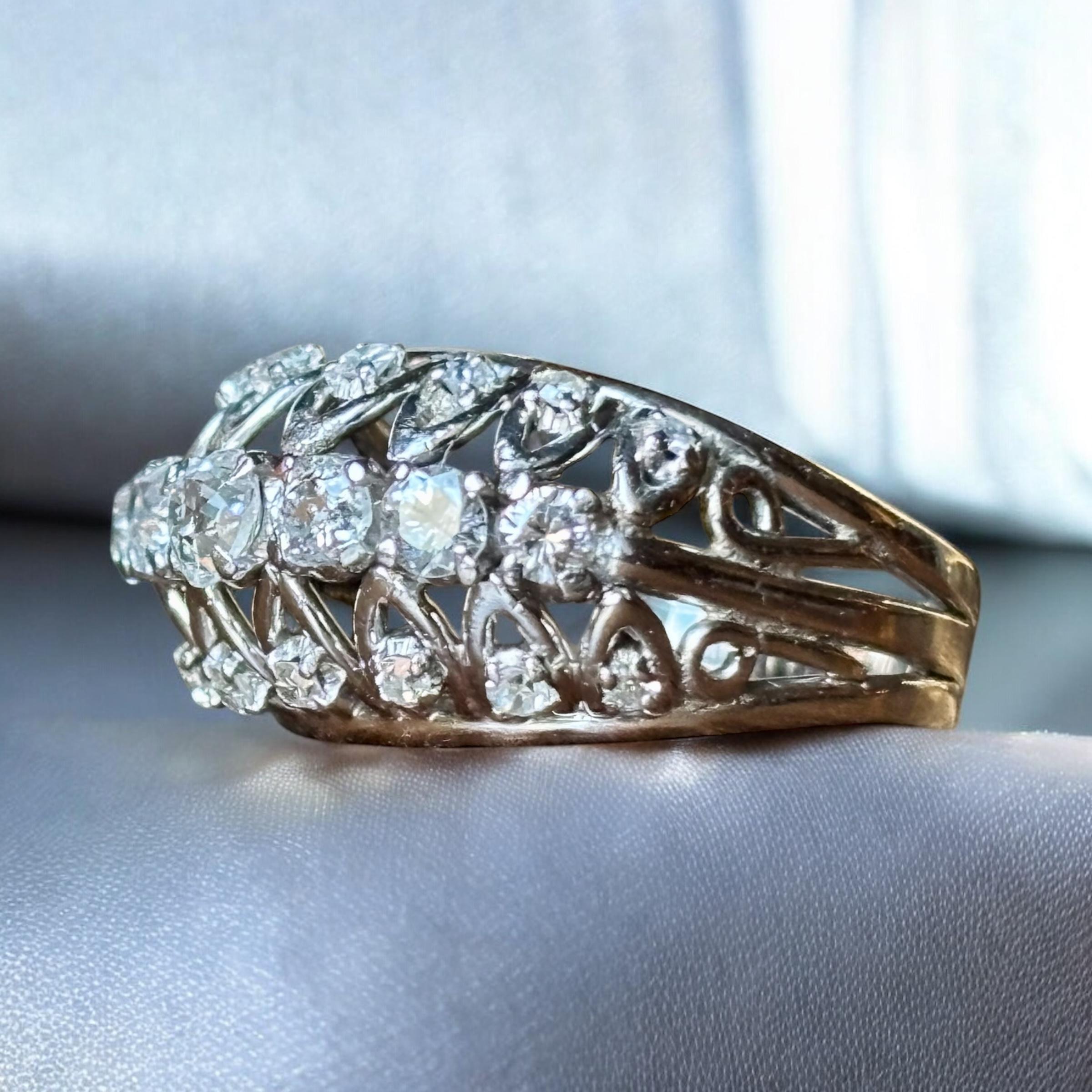 Anello a fascia con tre file di diamanti. Ca. 1950´s in vendita 6