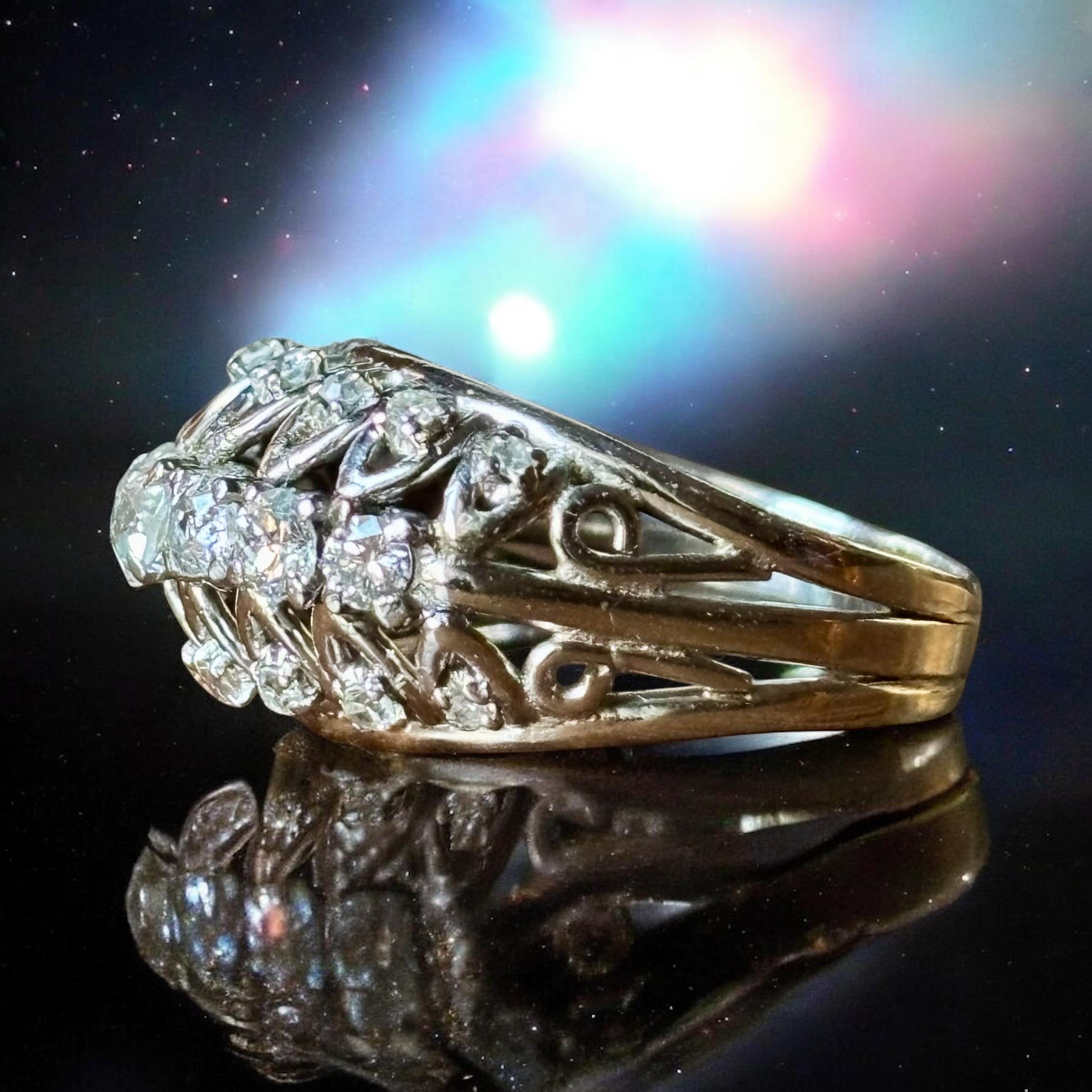Anello a fascia con tre file di diamanti. Ca. 1950´s in vendita 8